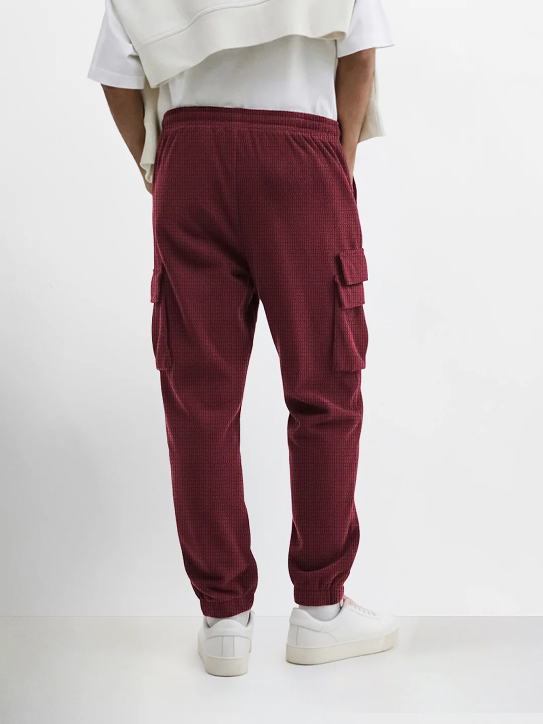 Men's Maroon Loose Fit Solid Utility Joggers - Image 2