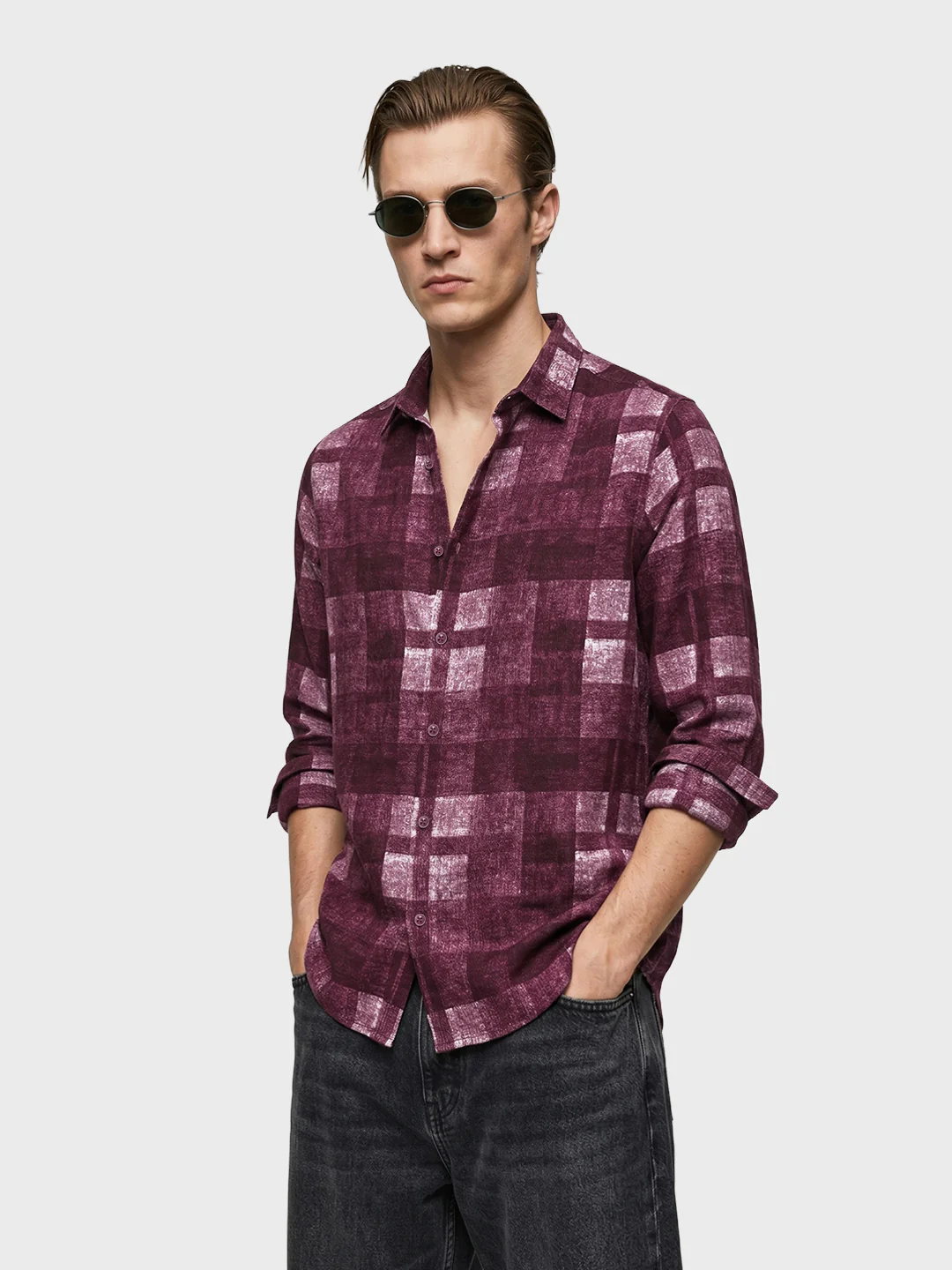 Men's Maroon Regular Fit Checkered Casual Shirt - Image 4