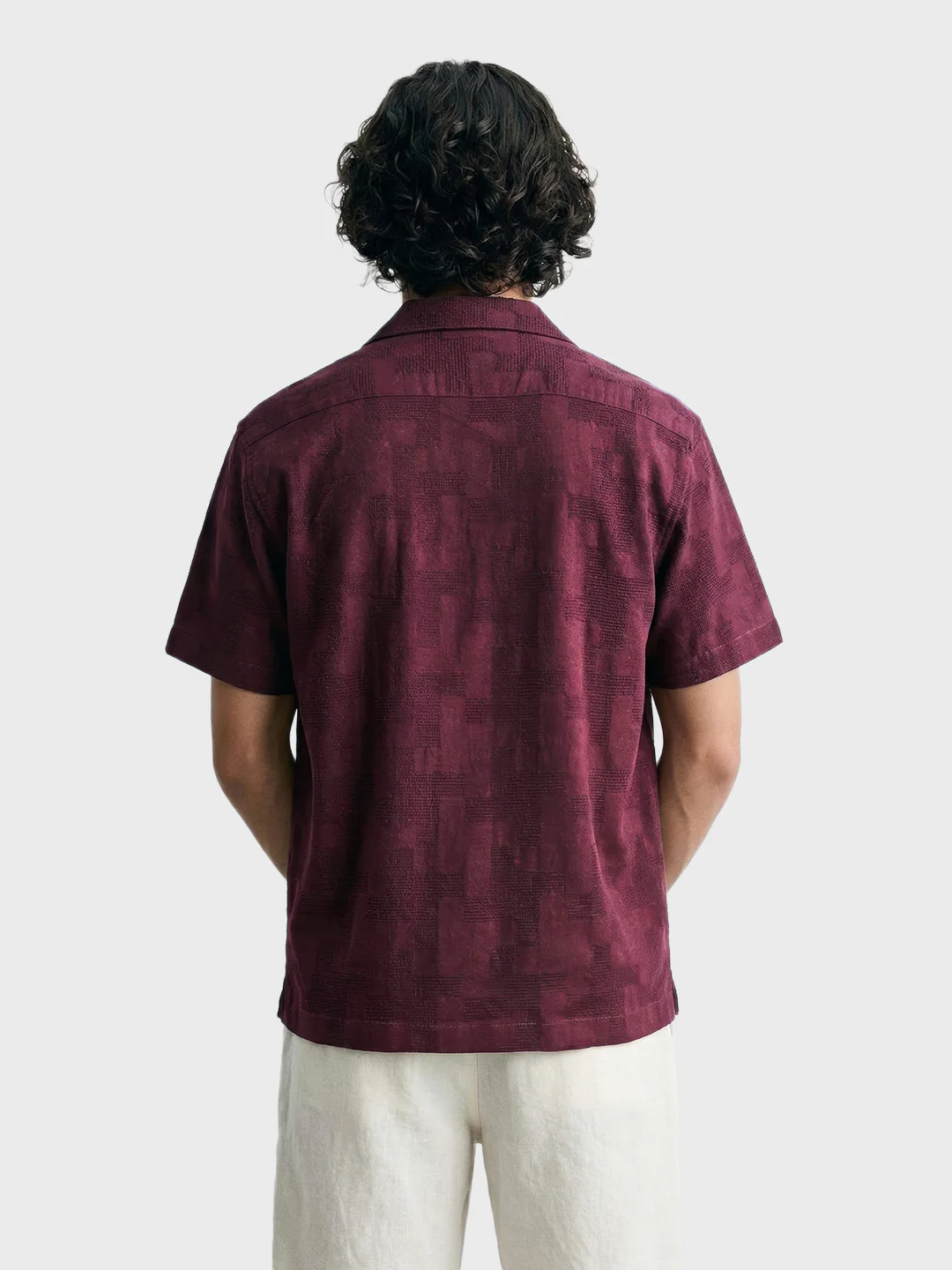 Men's Maroon Relaxed Fit Solid Casual Shirt - Image 4