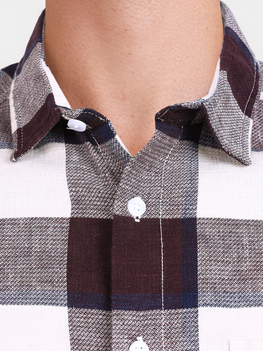 Men's Maroon Slim Fit Checked Casual Shirt - Image 3