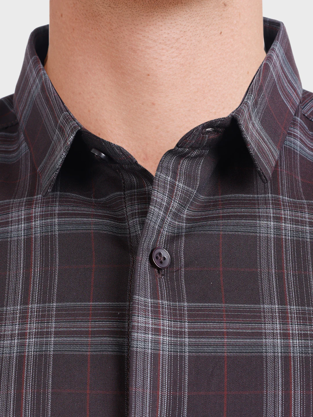Men's Maroon Slim Fit Checked Casual Shirt - Image 3