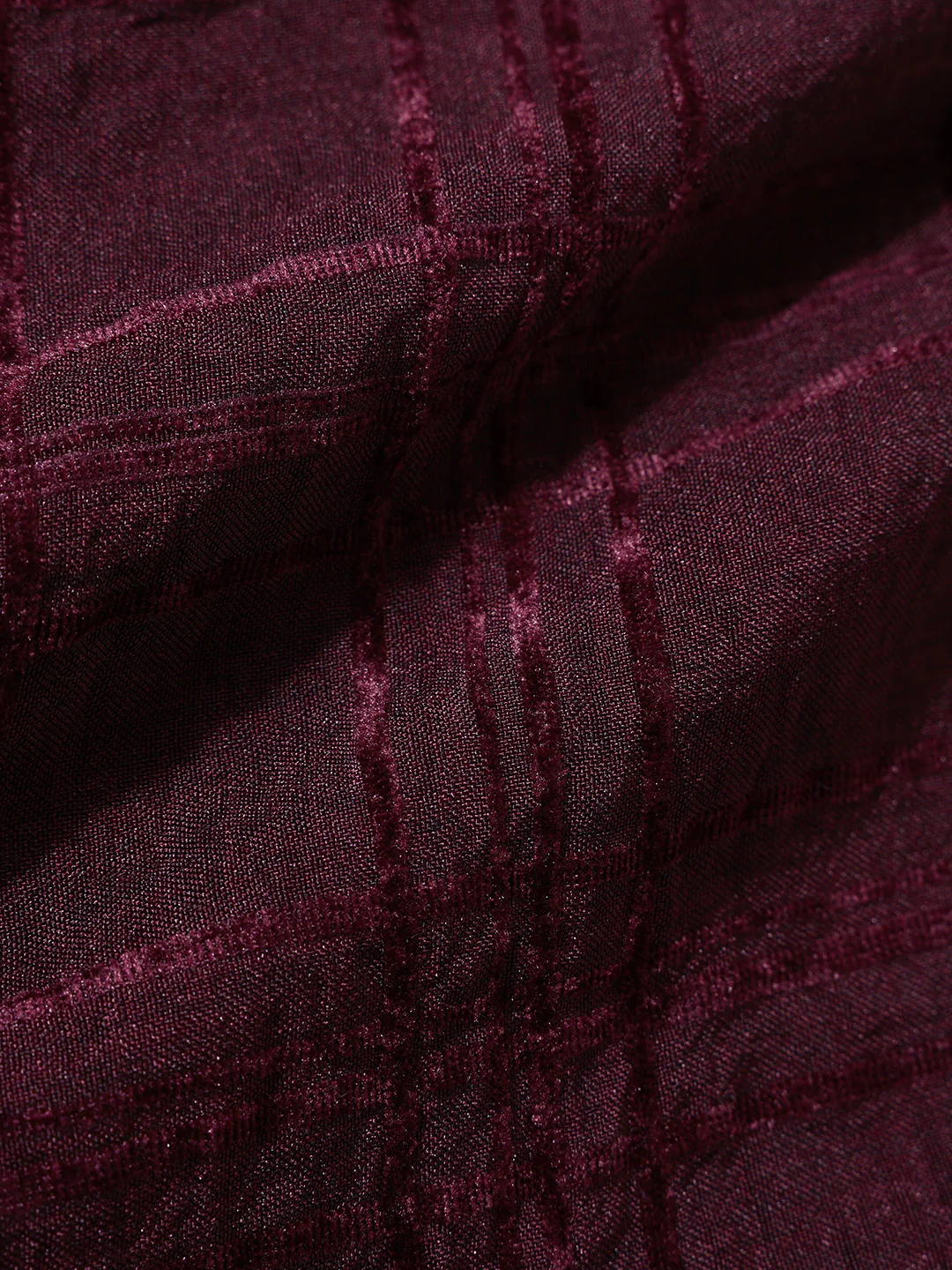 Men's Maroon Slim Fit Textured Party Wear Shirt - Image 7