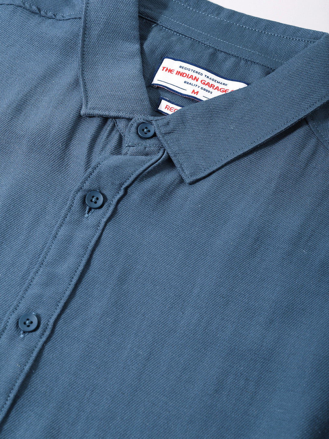 Men's Navy Blue Regular Fit Casual Solid Shirt - Image 3