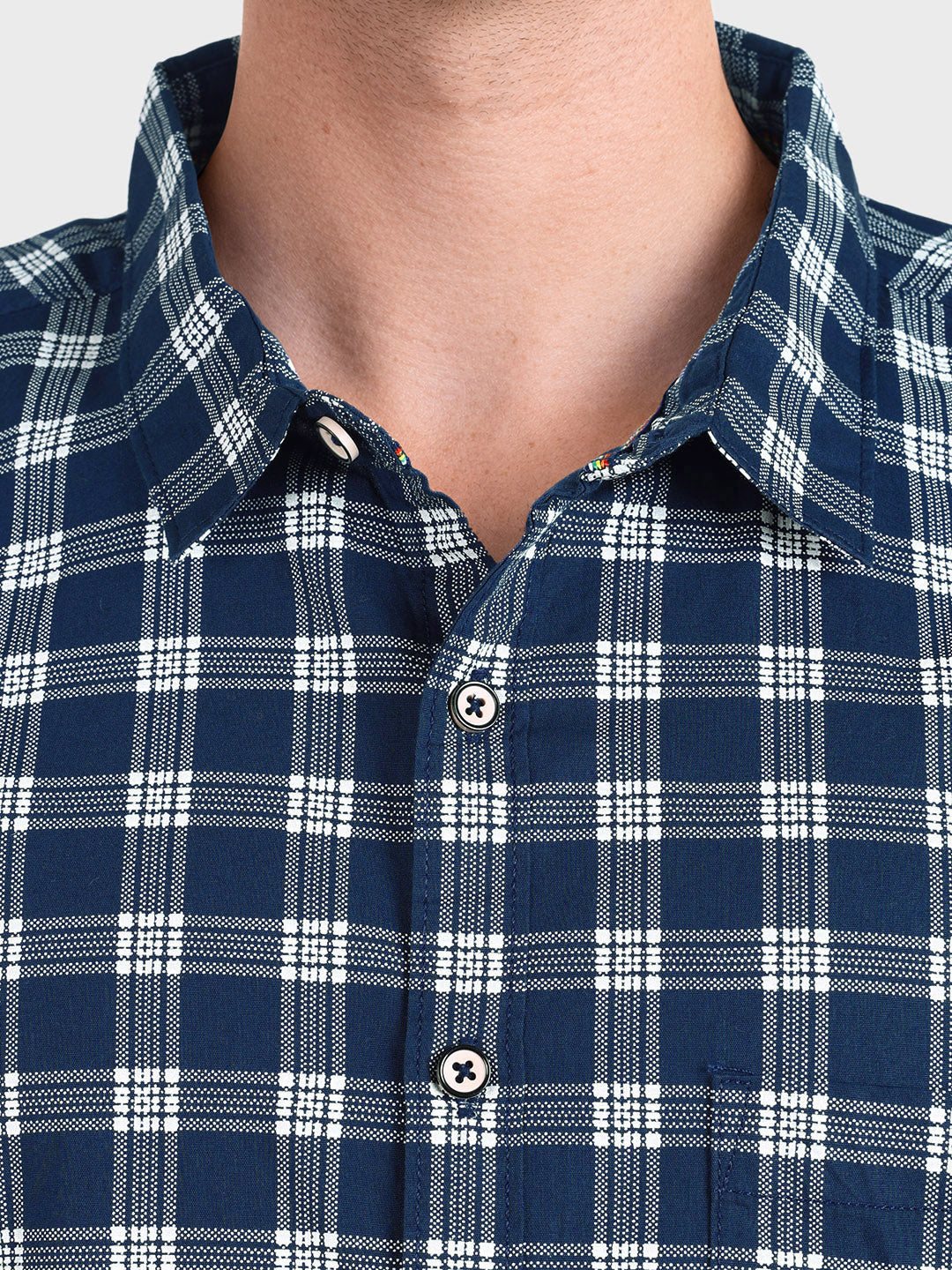 Men's Navy Blue Regular Fit Checkered Casual Shirt - Image 6