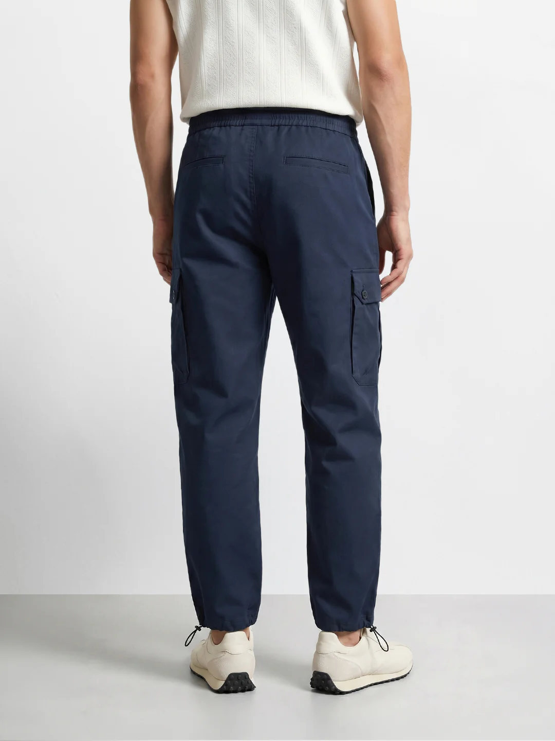 Men's Navy Blue Relaxed Fit Solid Utility Cargo - Image 4