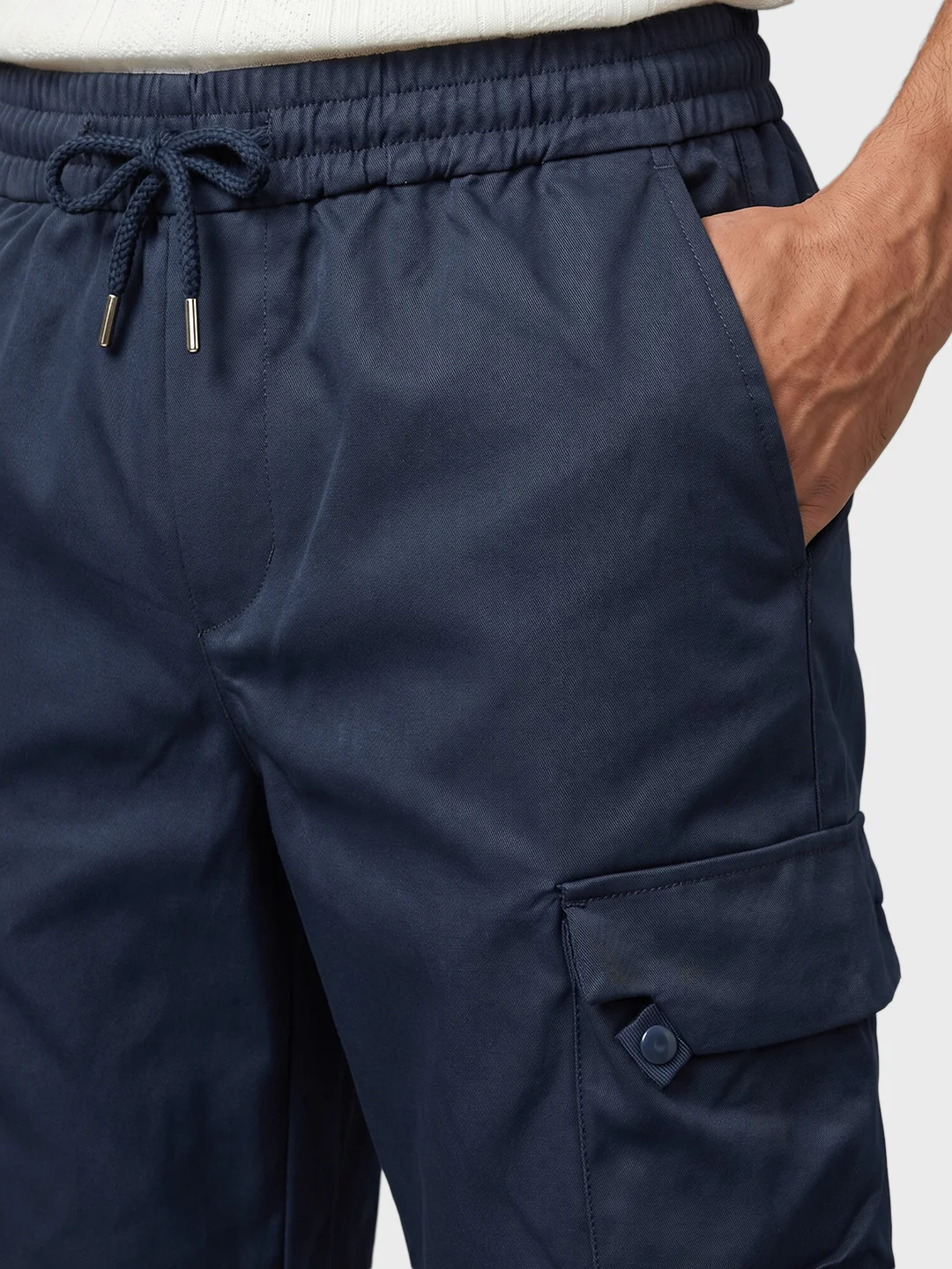 Men's Navy Blue Relaxed Fit Solid Utility Cargo - Image 8