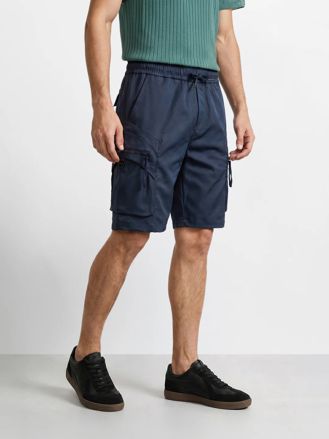 Men's Navy Blue Relaxed Fit Solid Utility Shorts - Image 3