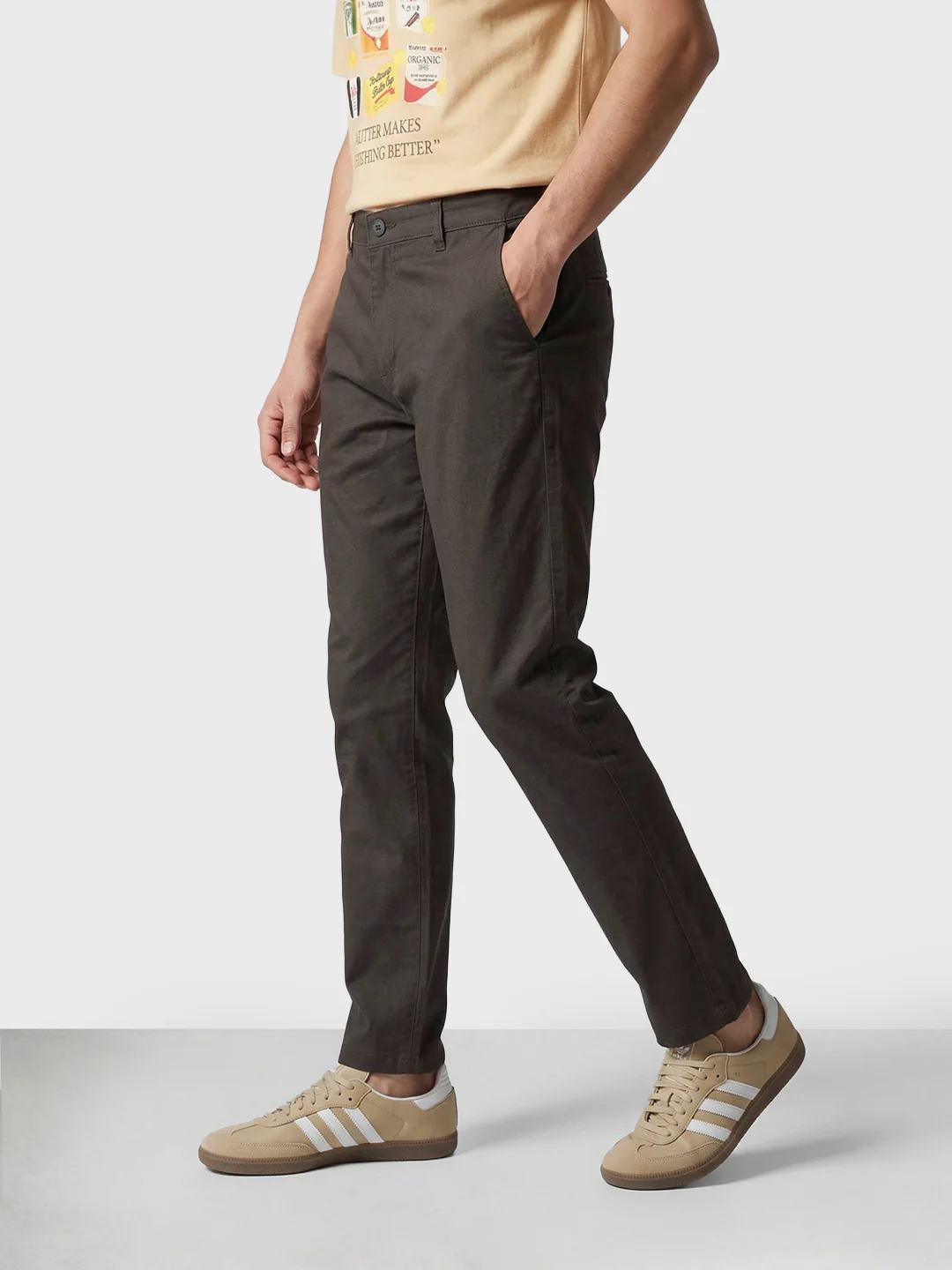Men's Olive Slim Fit Solid Casual Chinos - Image 2