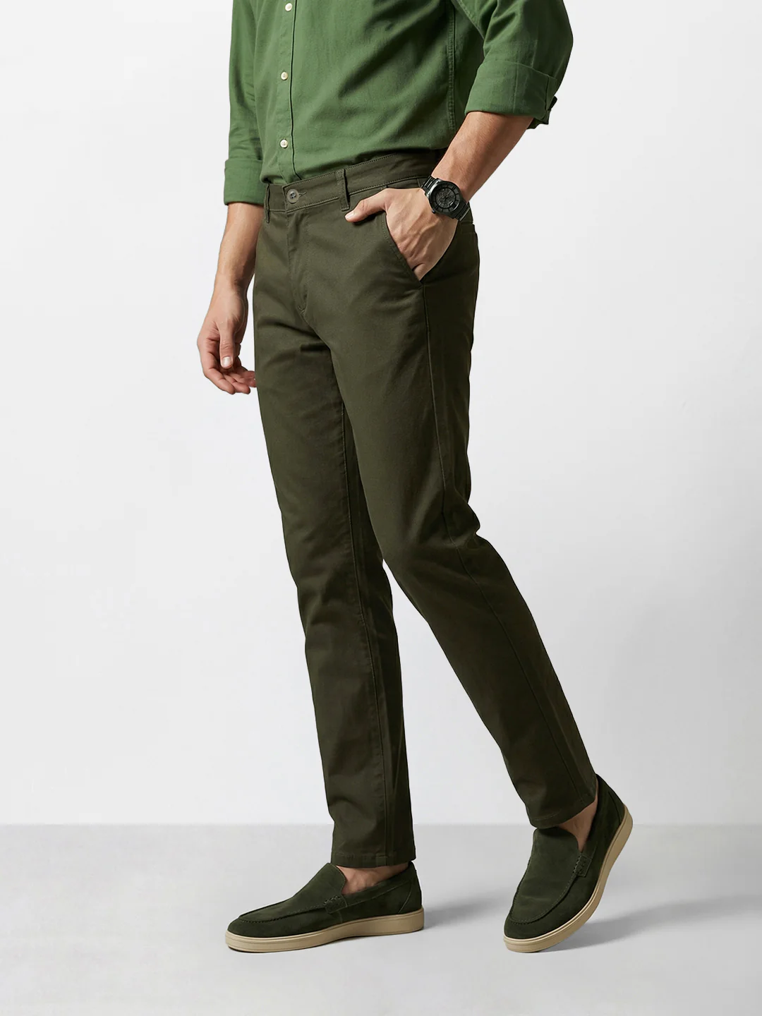 Men's Olive Slim Fit Solid Casual Chinos - Image 3