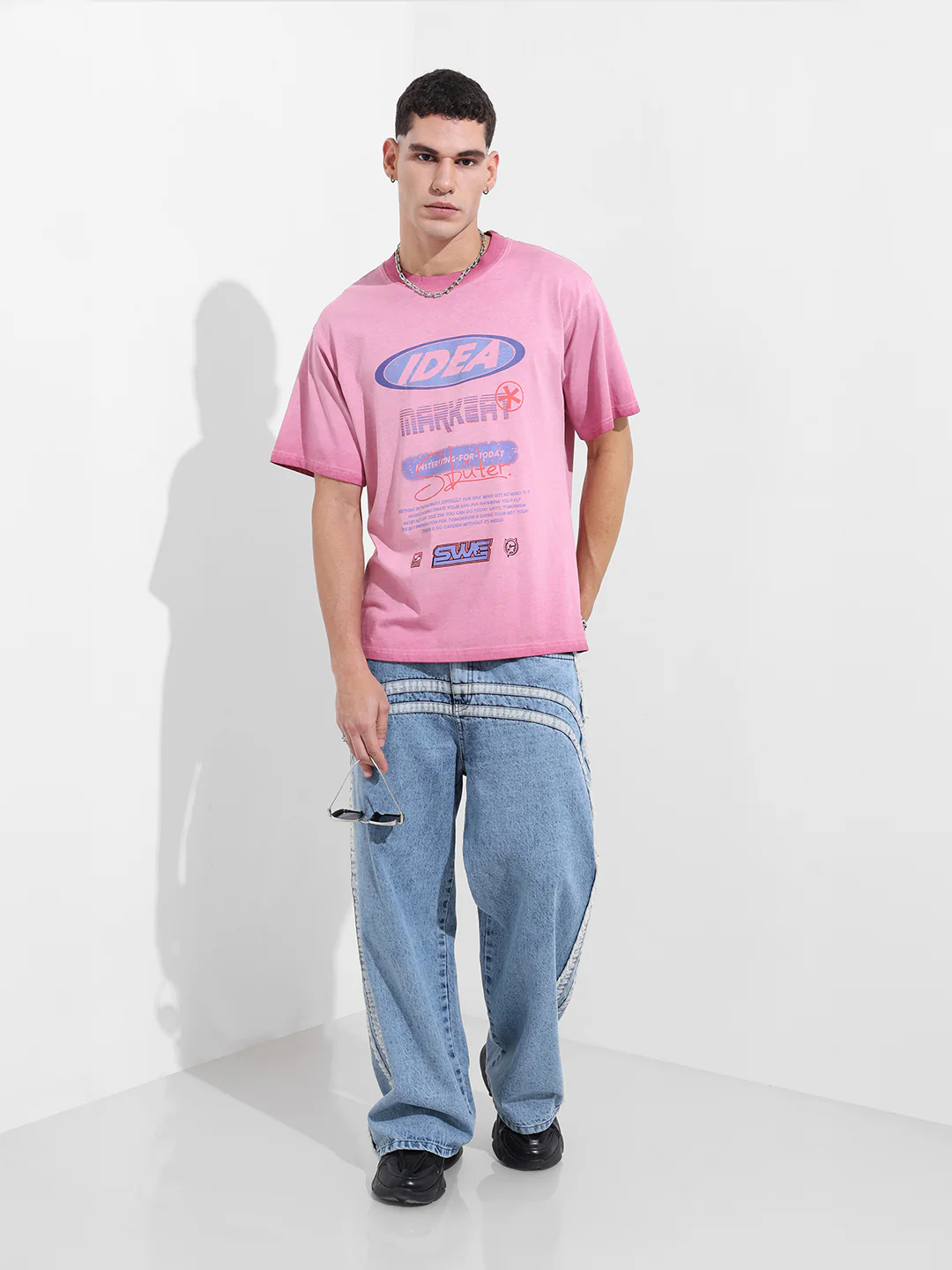 Men's Pink Relaxed Fit Graphic Printed 240 GSM Street Wear T-Shirt - Image 4