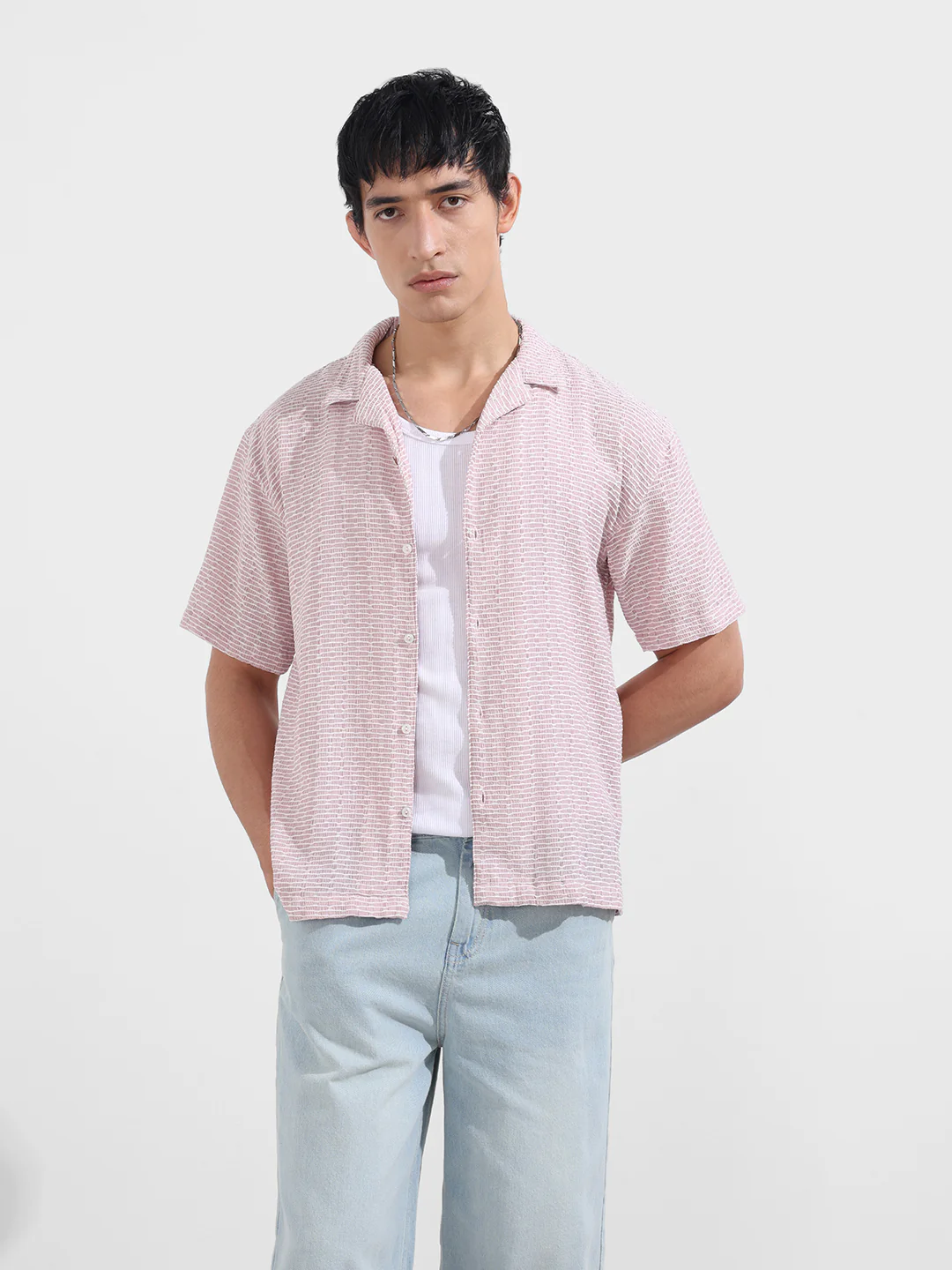 Men's Pink Relaxed Fit Resort Wear Textured Shirt - Image 2