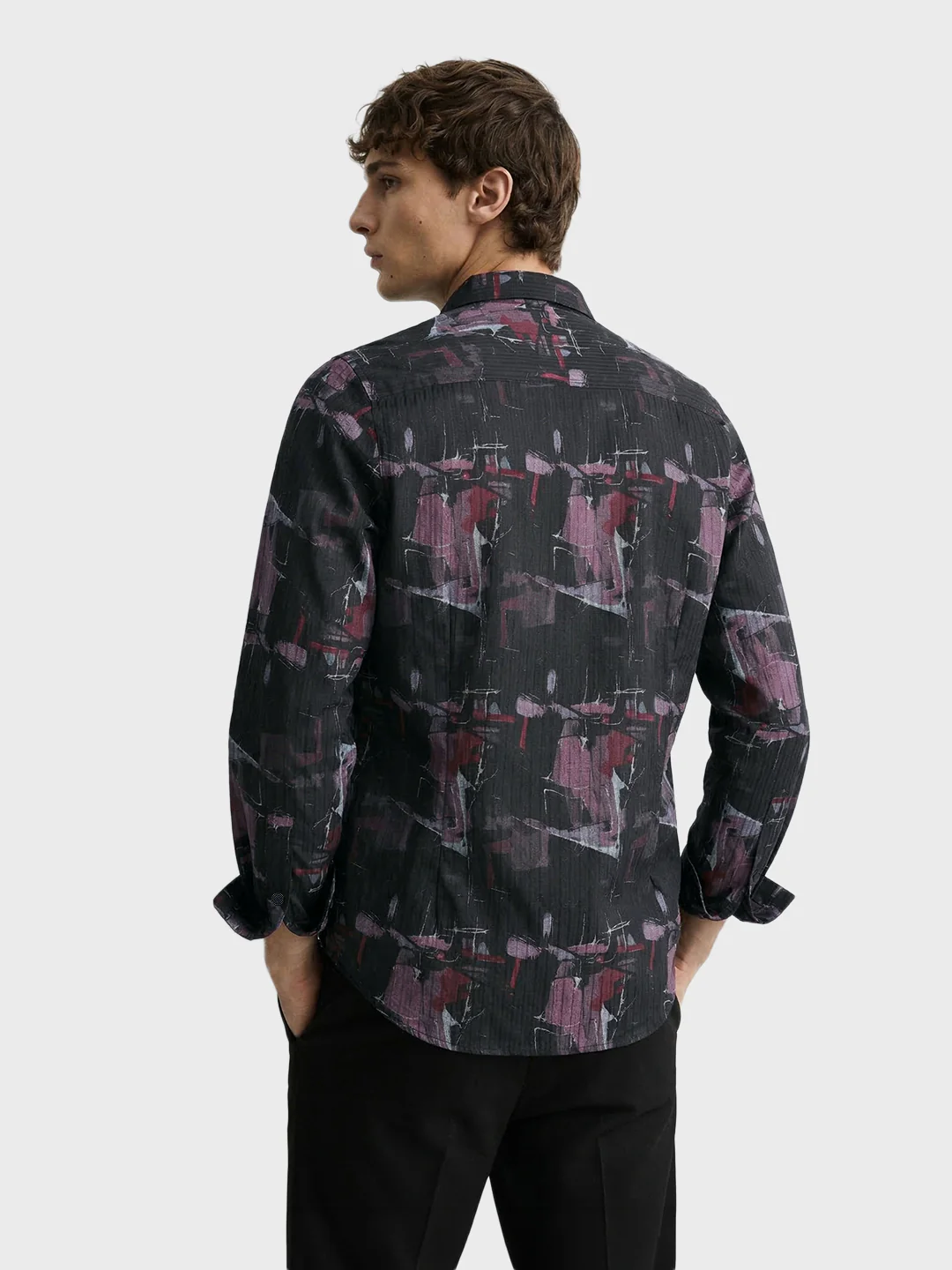 Men's Pink Slim Fit Printed Casual Shirt - Image 5