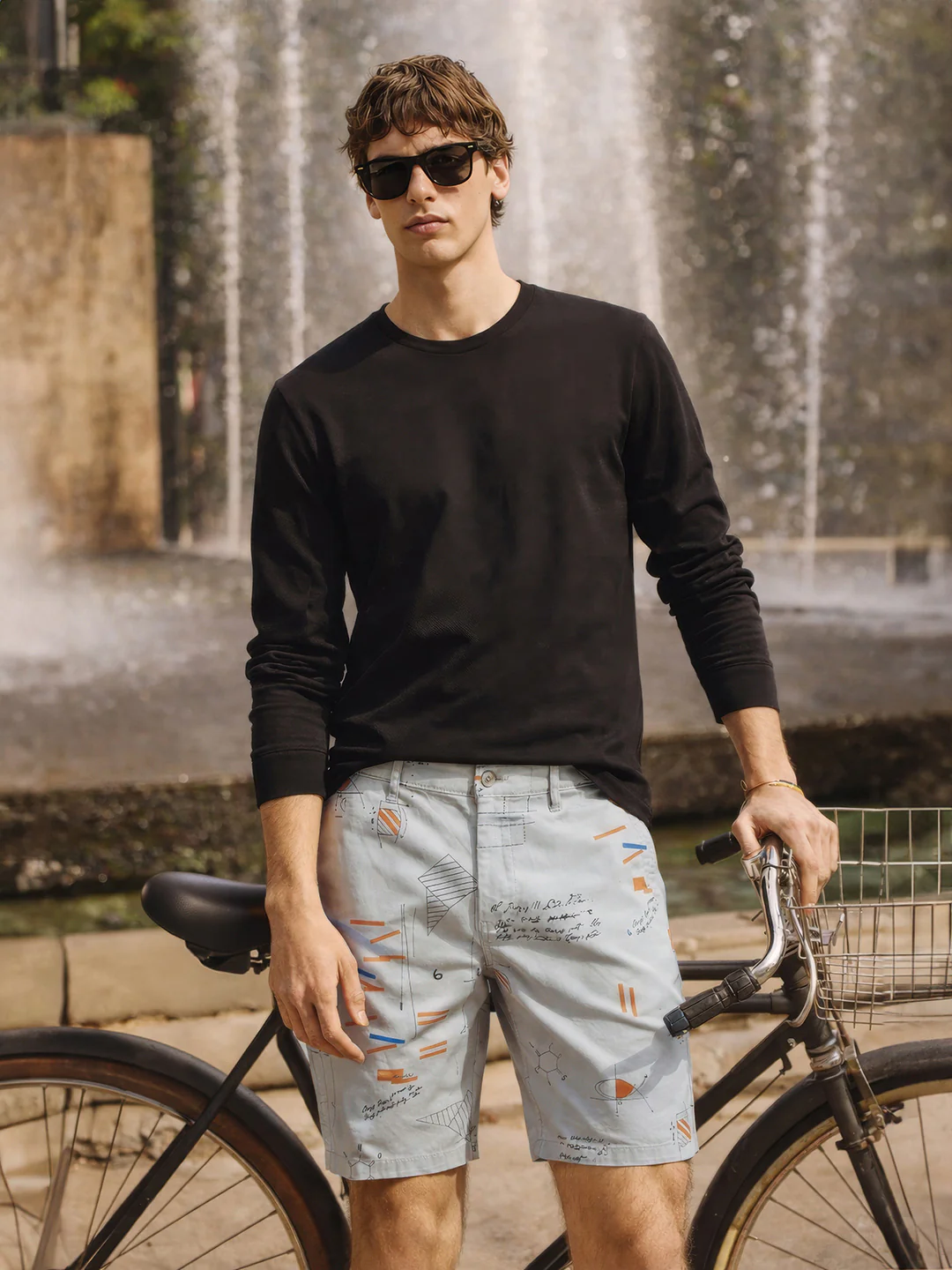 Men's Grey Slim Fit Printed Casual Shorts - Image 3