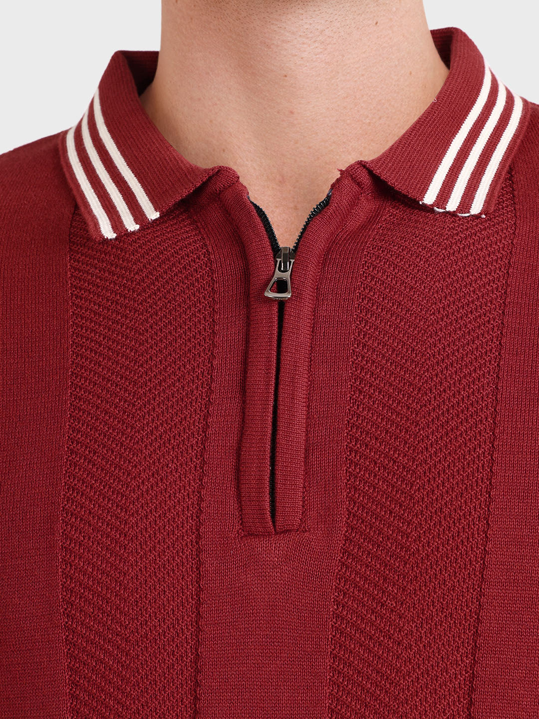 Men's Red Slim Fit Solid Casual T-Shirt - Image 3