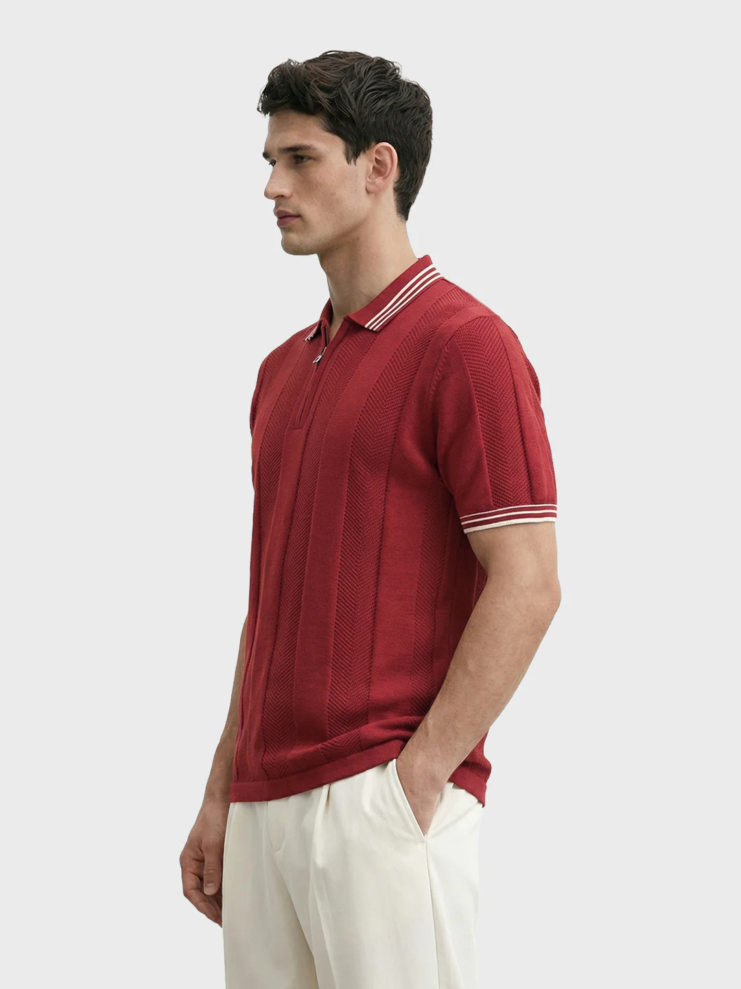 Men's Red Slim Fit Solid Casual T-Shirt - Image 4