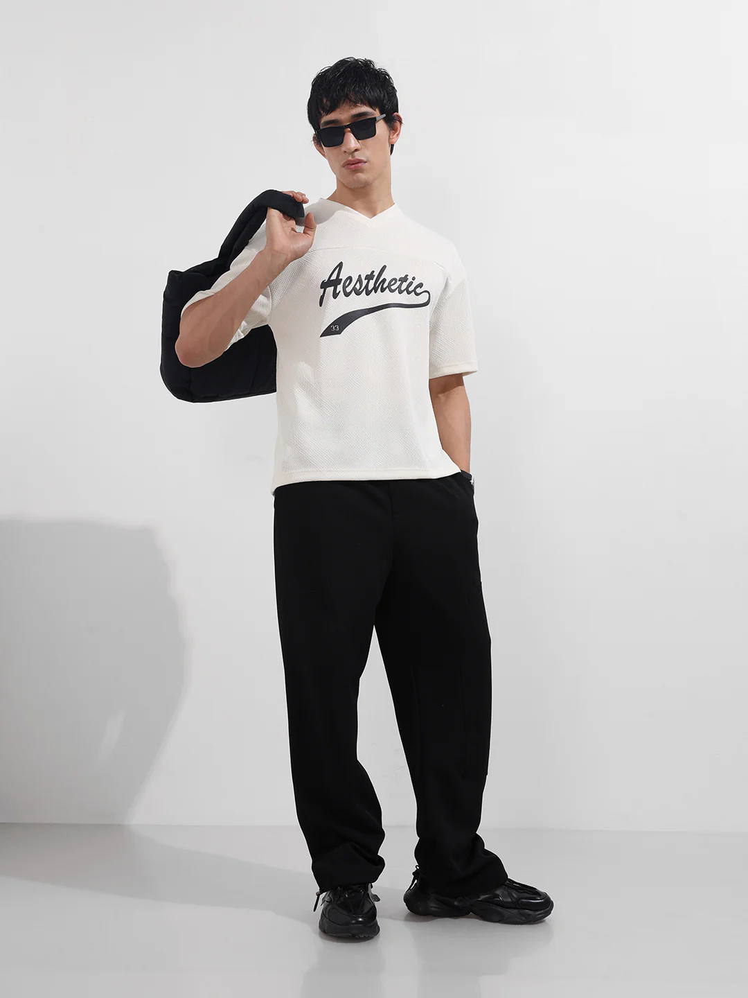 Men's White Boxy Fit Textured Casual T-Shirt - Image 2