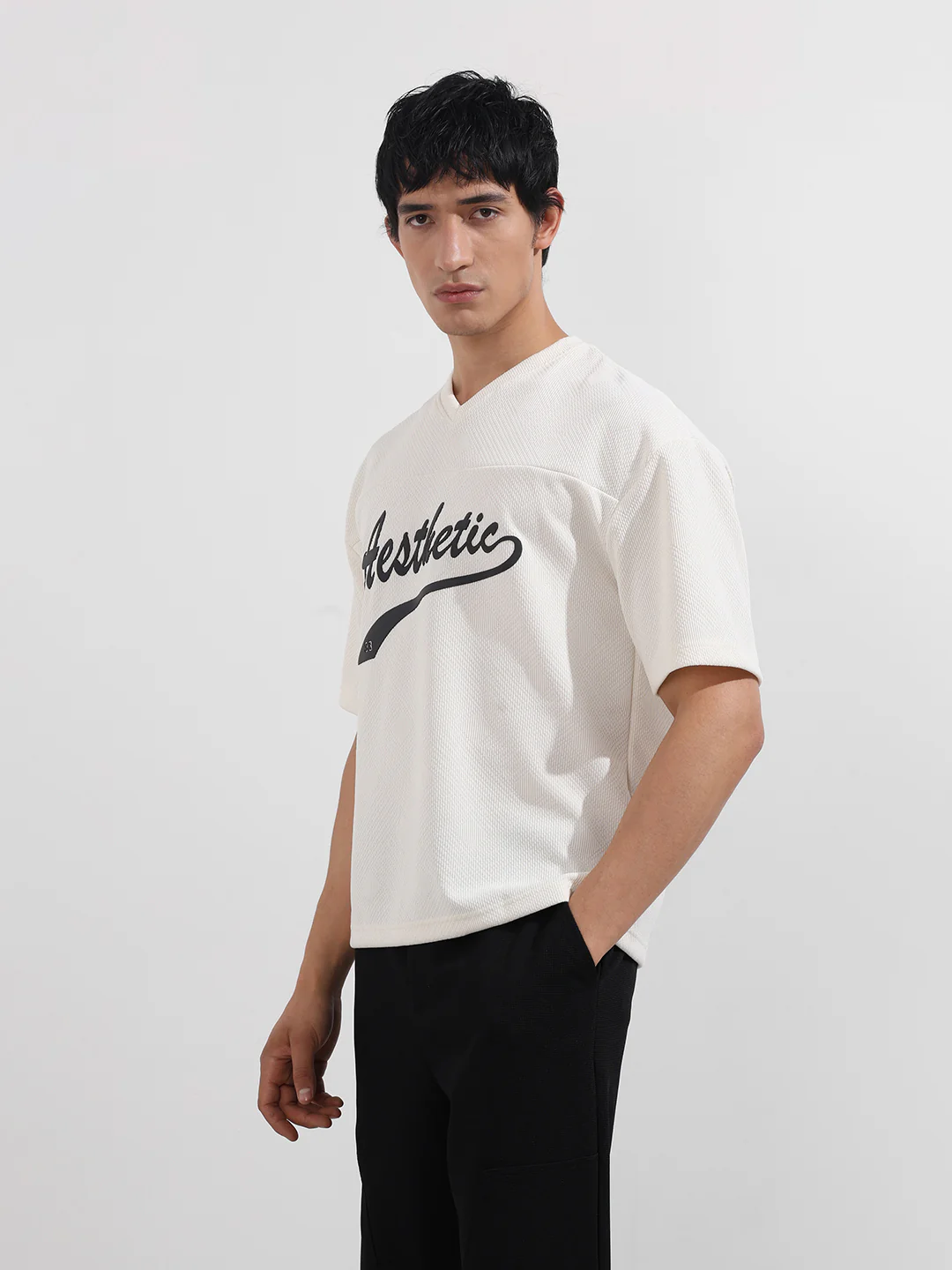 Men's White Boxy Fit Textured Casual T-Shirt - Image 3