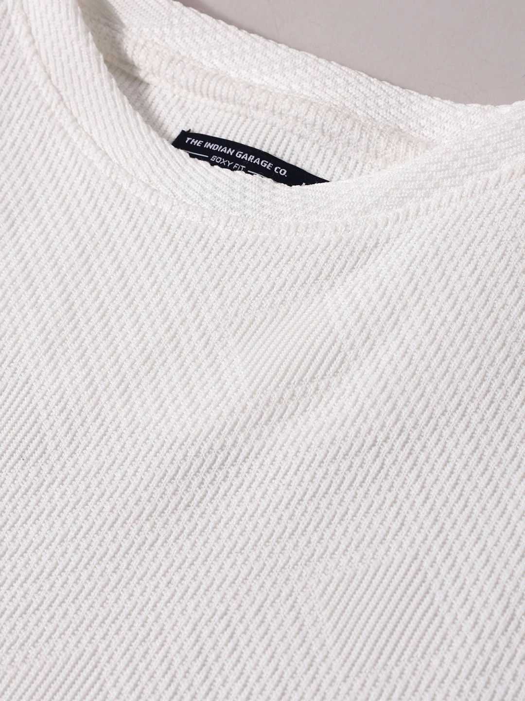 Men's White Boxy Fit Textured Casual T-Shirt - Image 6