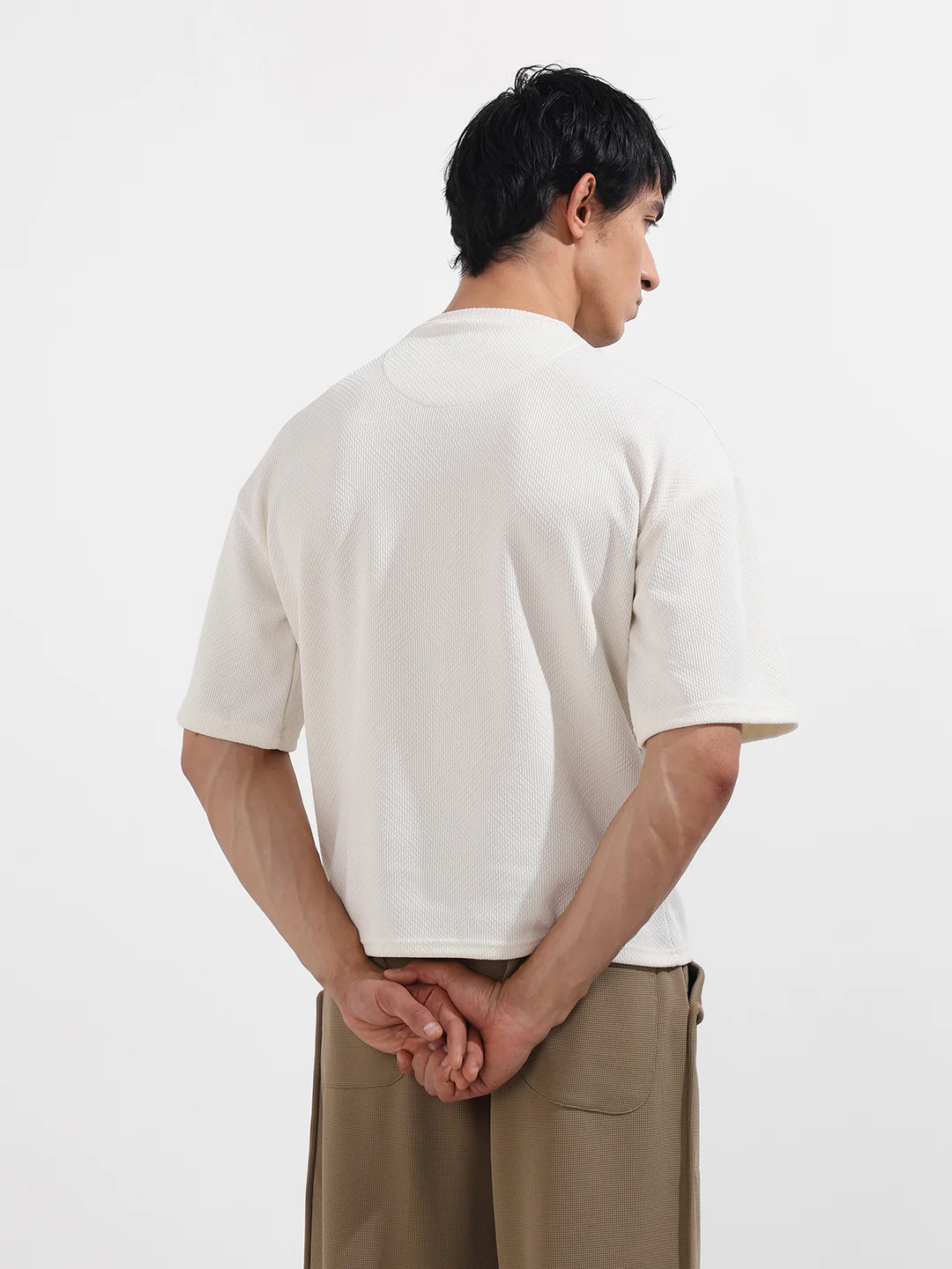 Men's White Boxy Fit Textured Casual T-Shirt - Image 5
