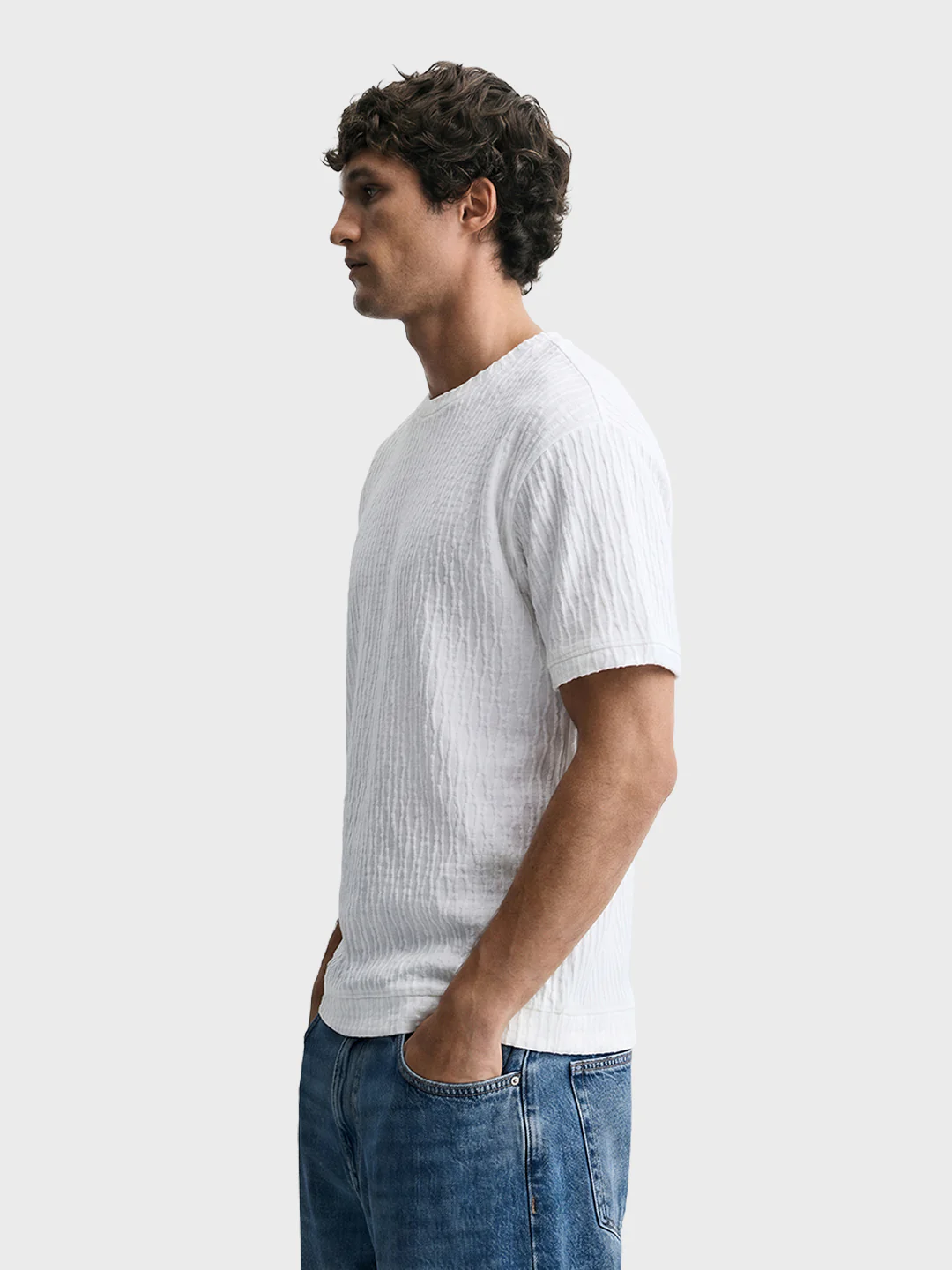 Men's White Boxy Fit Textured Resort Wear T-Shirt - Image 2