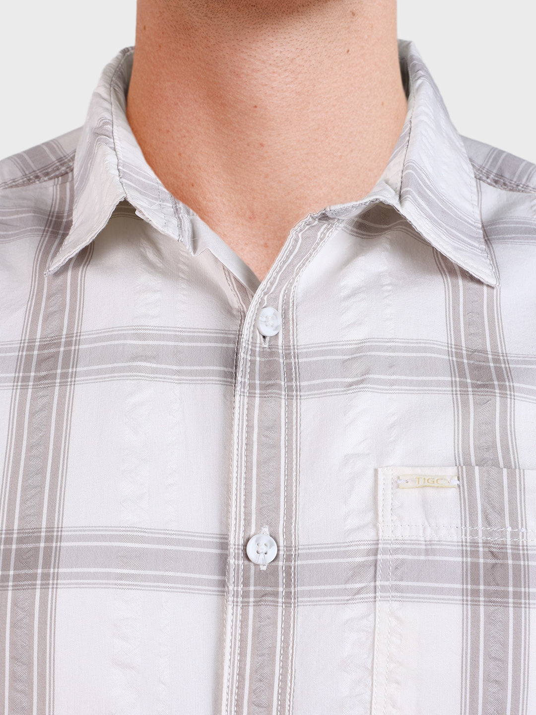 Men's Khaki Regular Fit Checkered Casual Shirt - Image 7