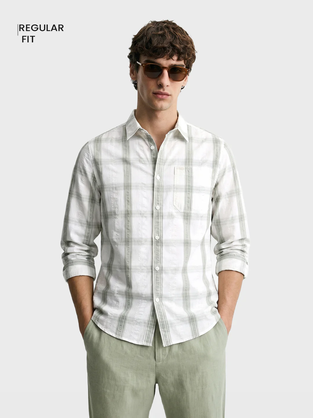 Men's Green Regular Fit Checkered Casual Shirt - Image 2