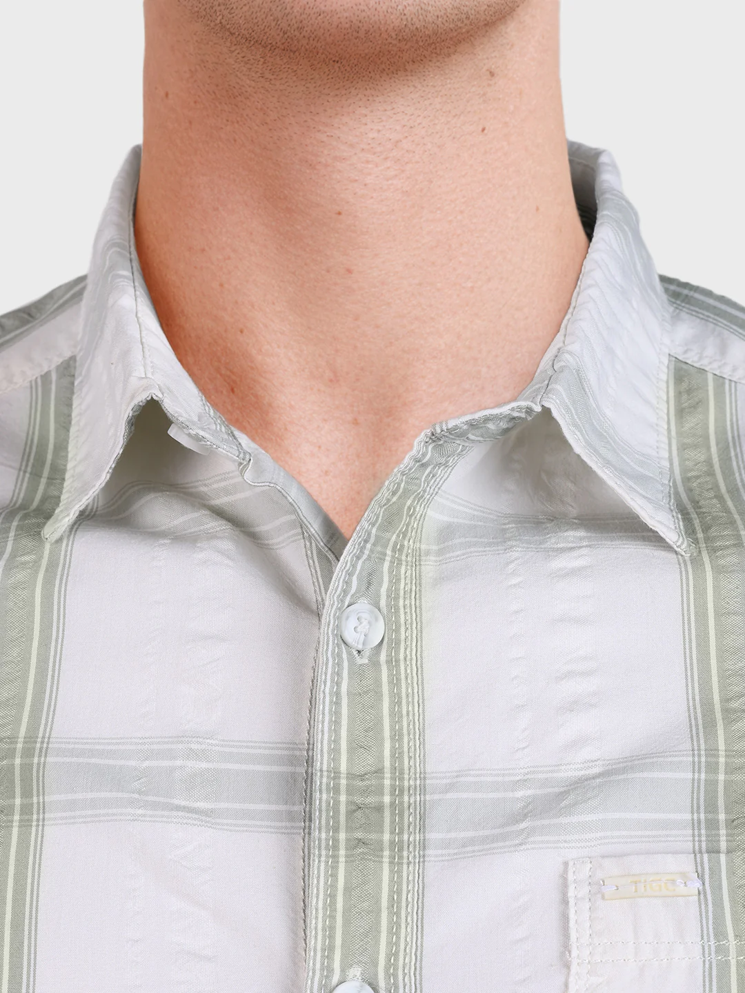 Men's Green Regular Fit Checkered Casual Shirt - Image 7