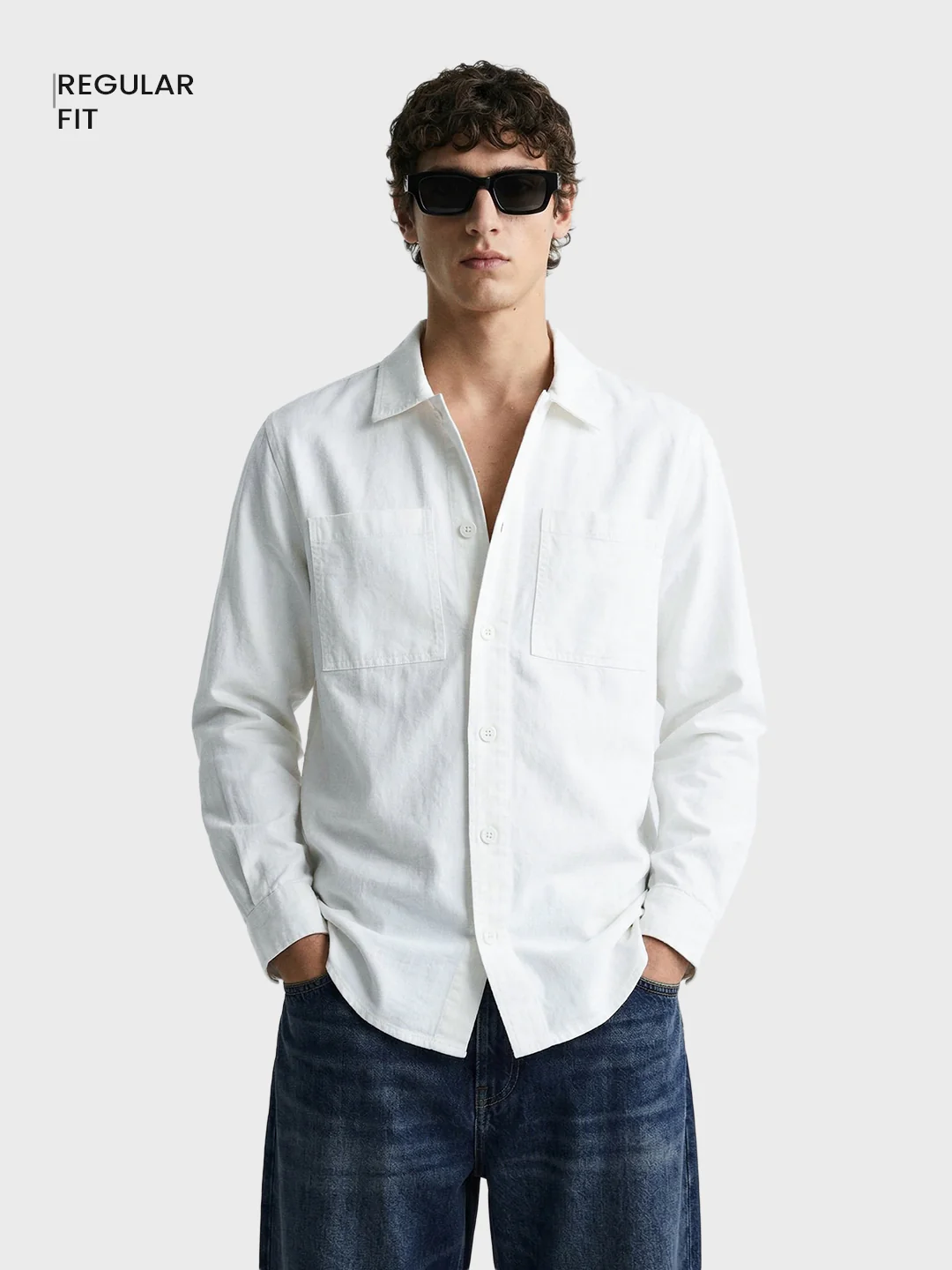 Men's White Regular Fit Solid Casual Shirt - Image 2