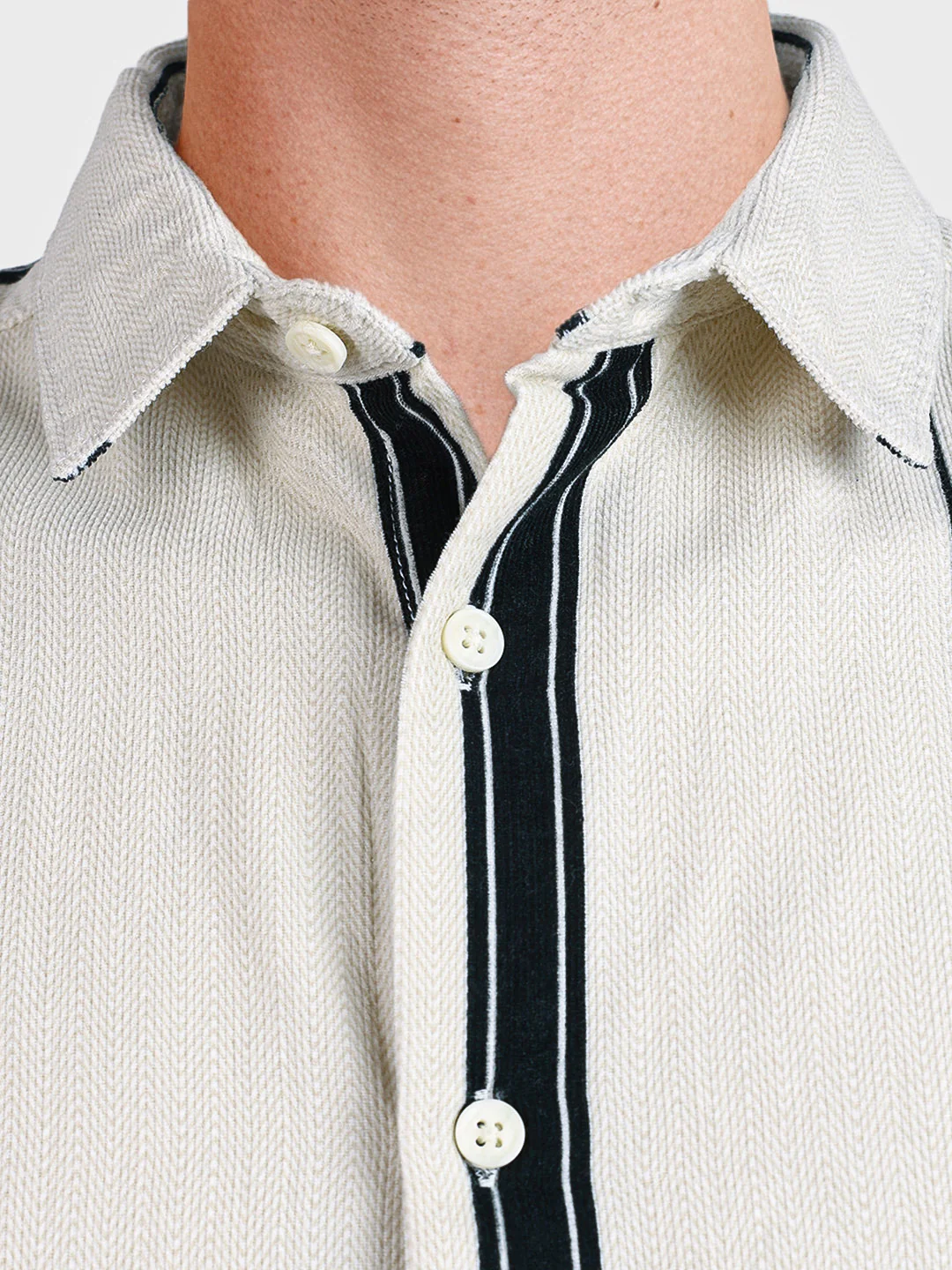 Men's White Regular Fit Striped Casual Shirt - Image 3