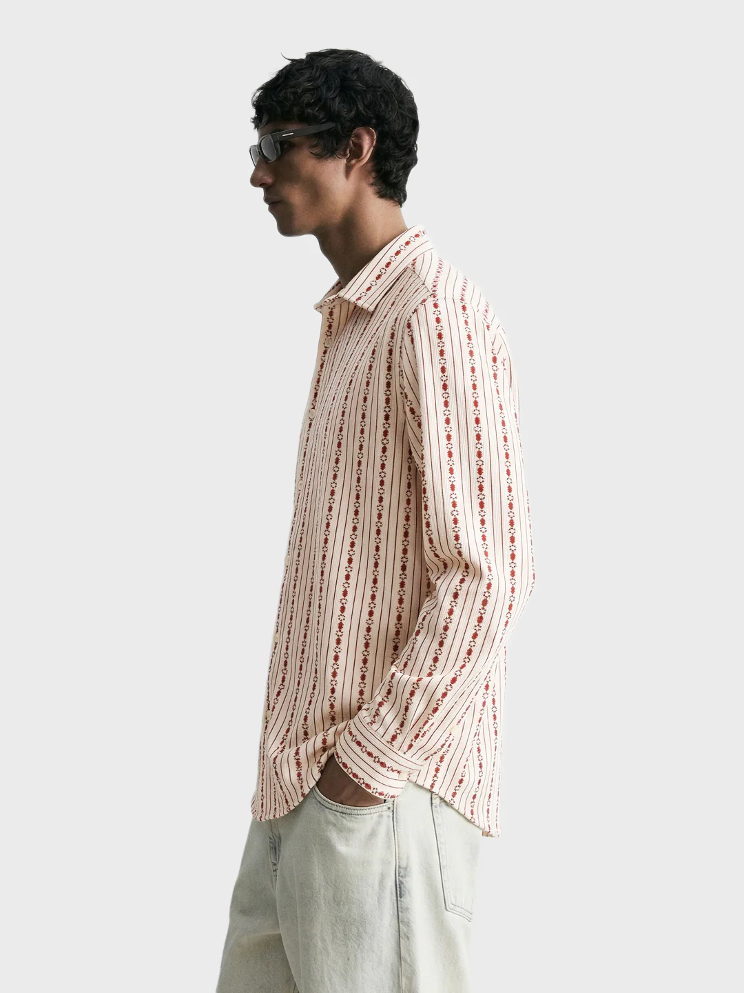 Men's White Regular Fit Striped Casual Shirt - Image 4