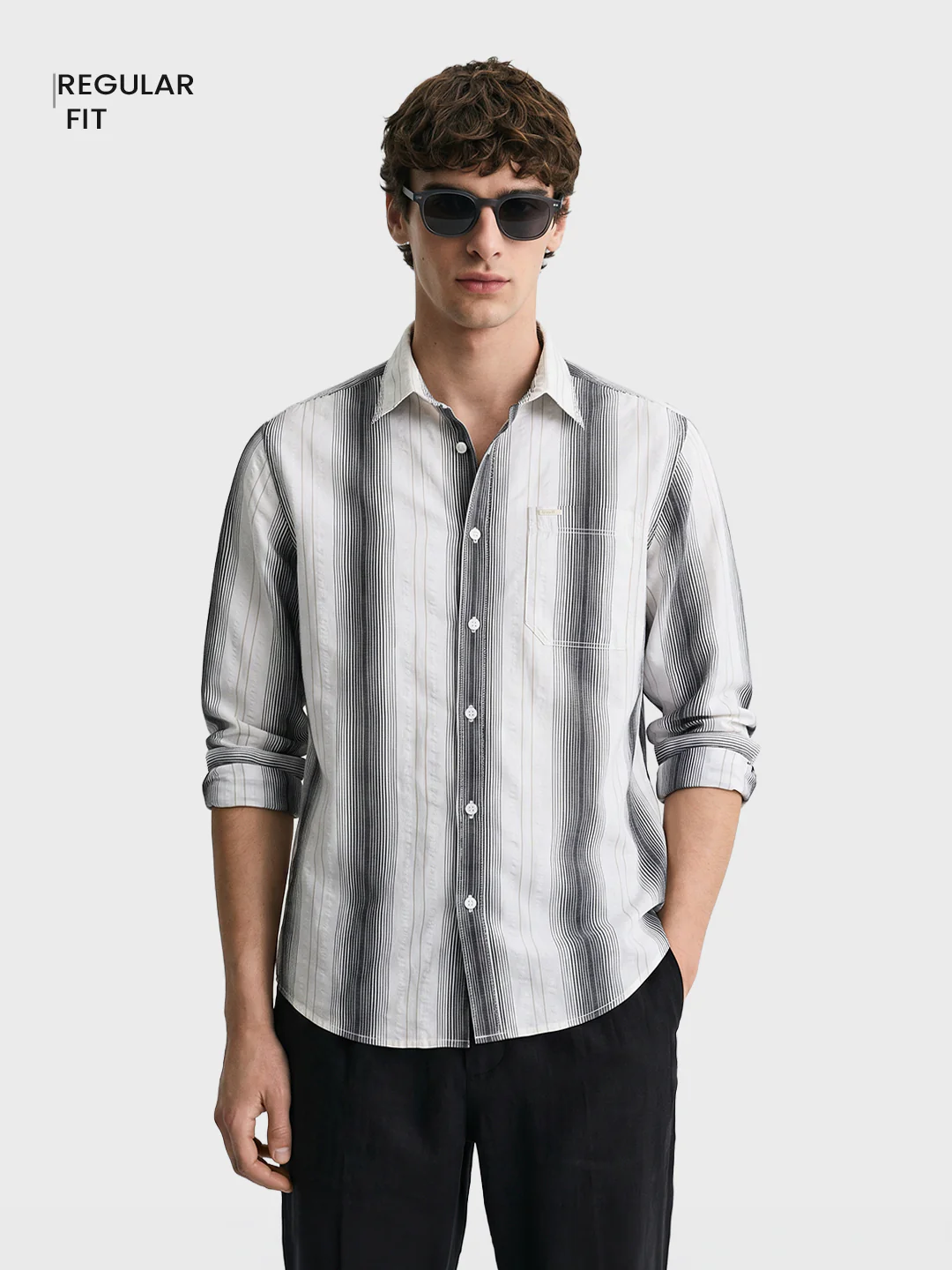 Men's Black Regular Fit Striped Casual Shirt - Image 2