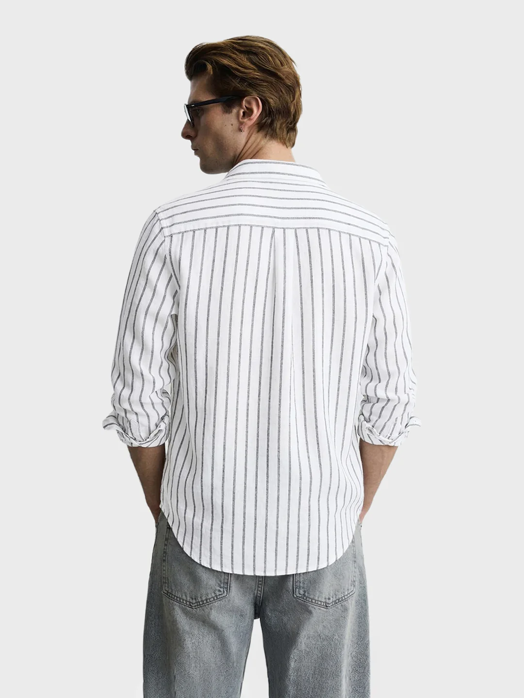 Men's White Relaxed Fit Striped Casual Shirts - Image 5