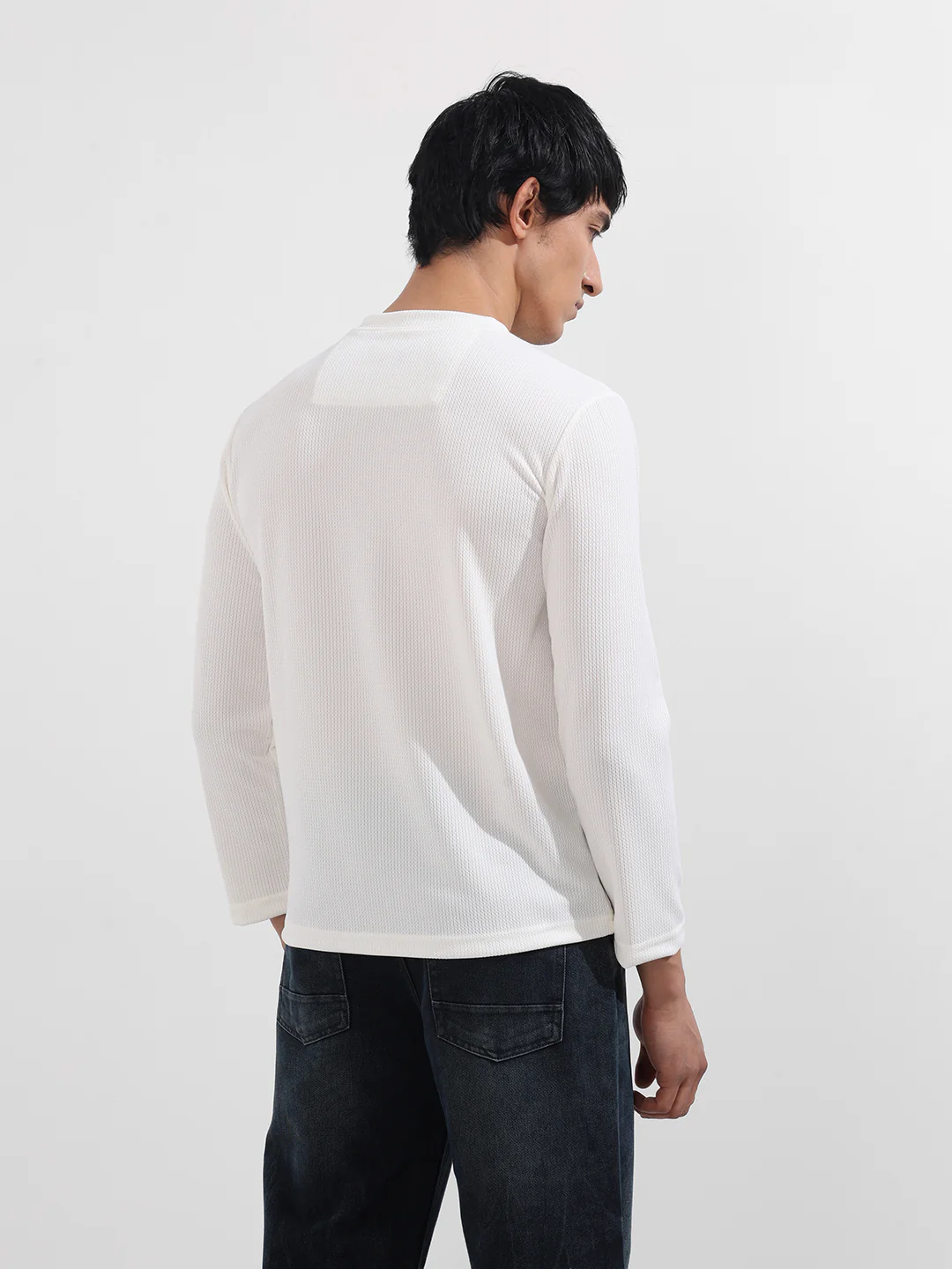 Men's White Regular Fit Textured Casual T-Shirt - Image 6