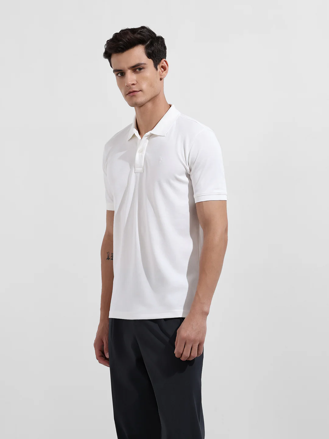 Men's White Regular Fit Textured Casual T-Shirt - Image 4