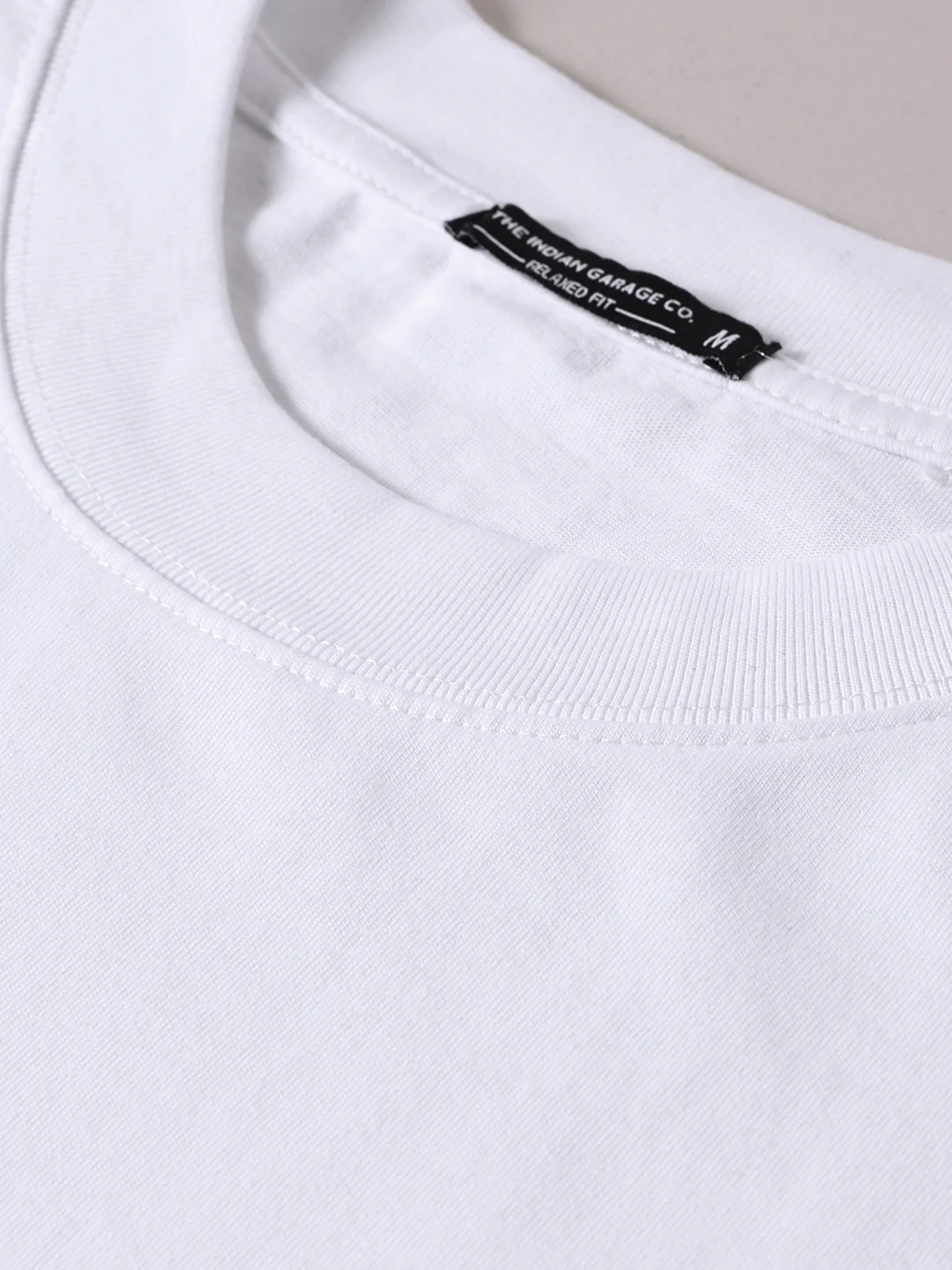 Men's White Relaxed Fit Graphic Printed 240 GSM Street Wear T-Shirt - Image 4