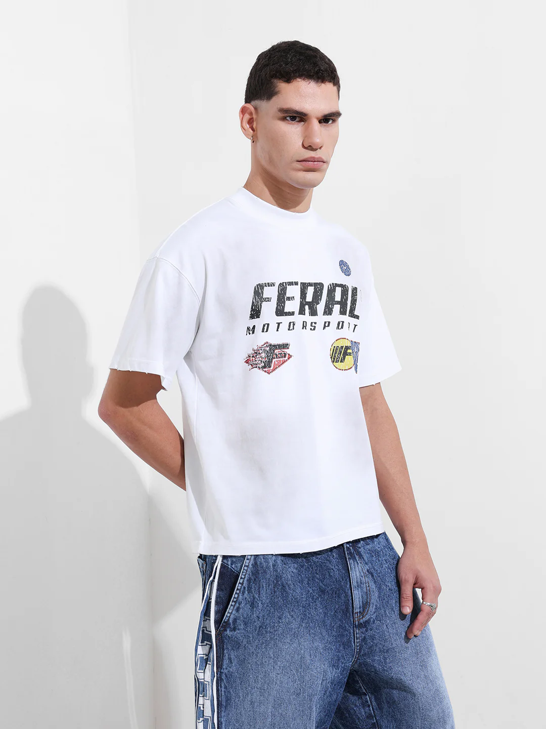 Men's White Relaxed Fit Graphic Printed 240 GSM Street Wear T-Shirt - Image 6