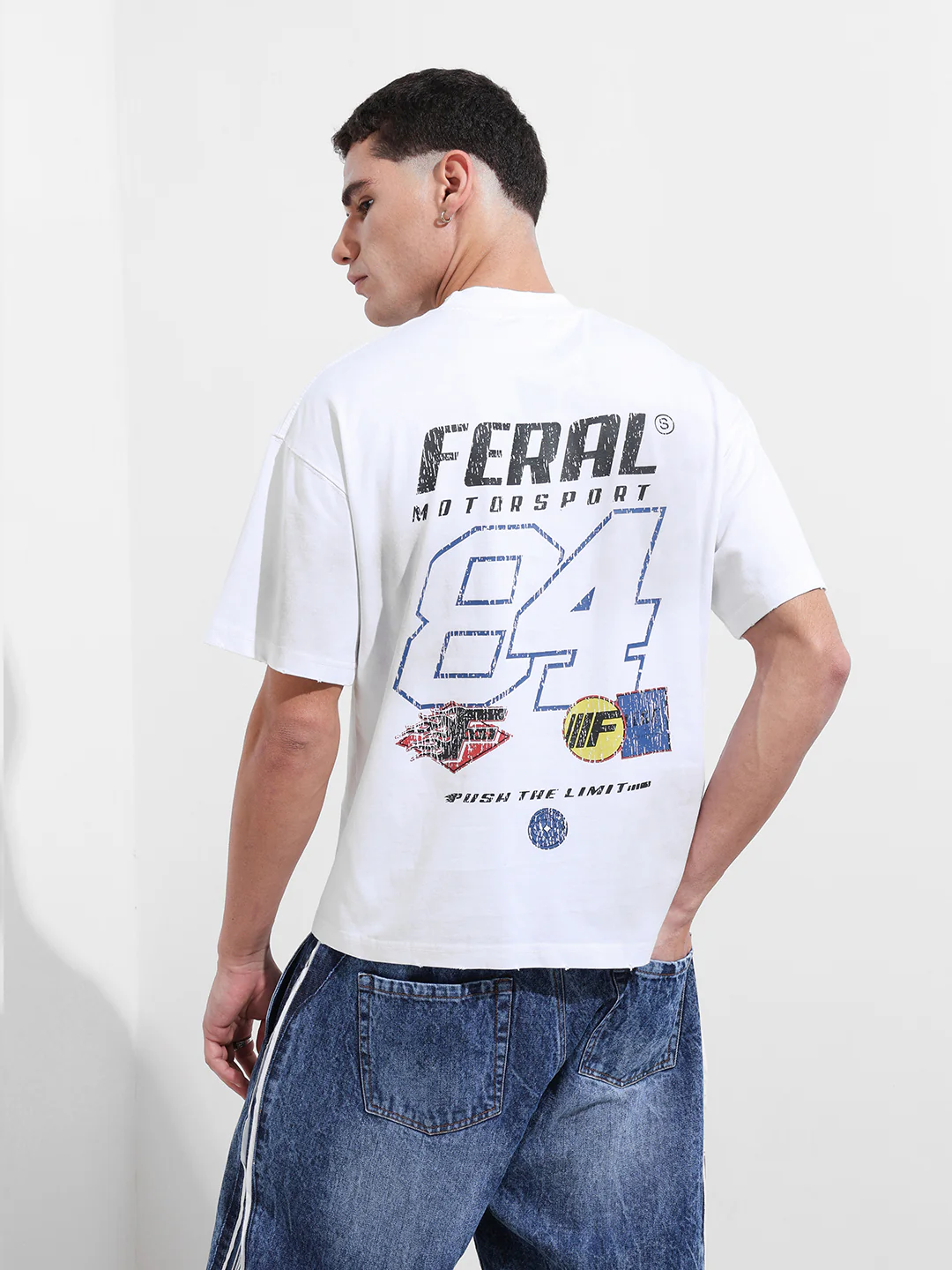Men's White Relaxed Fit Graphic Printed 240 GSM Street Wear T-Shirt - Image 8