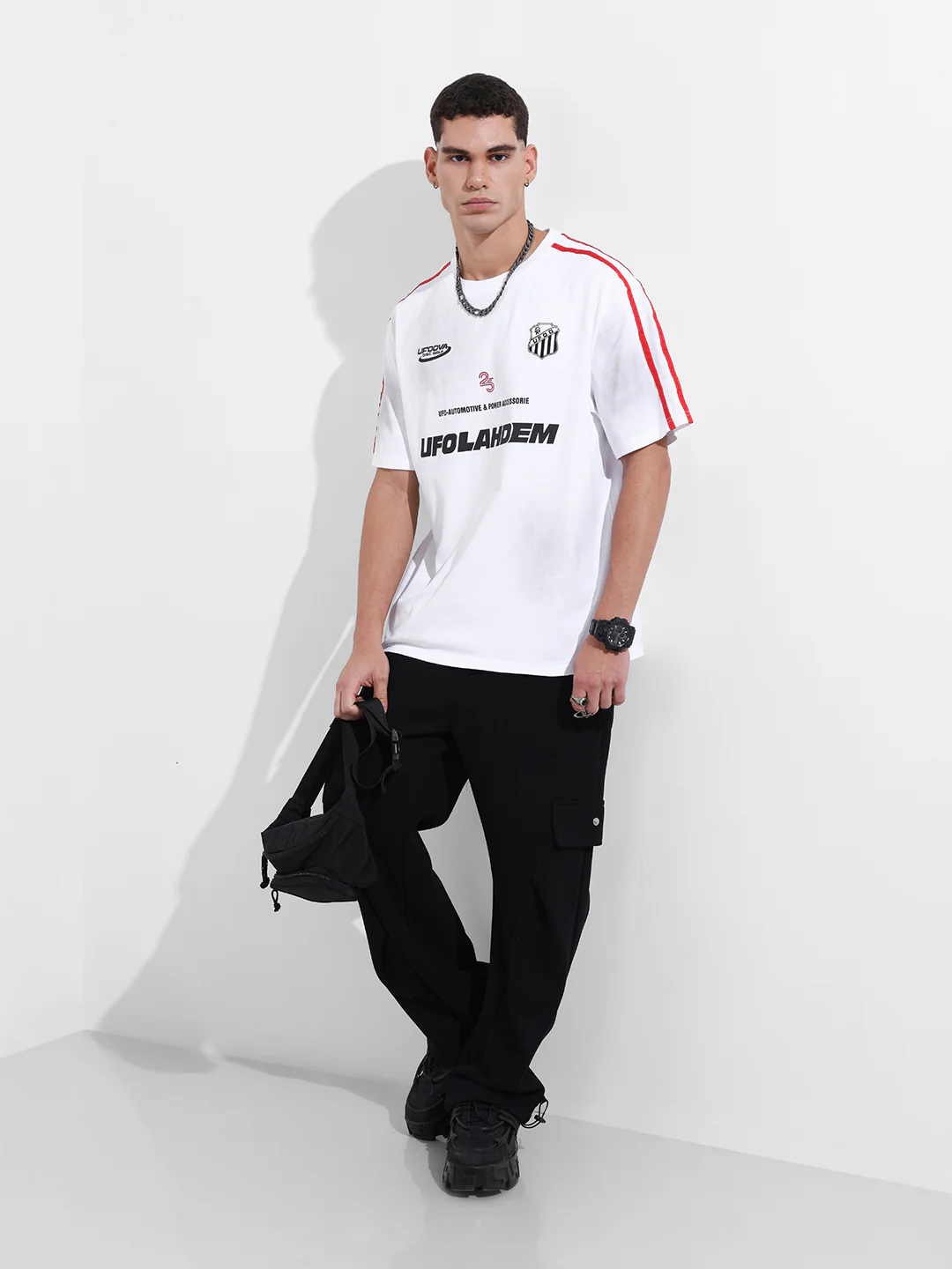 Men's White Relaxed Fit Graphic Printed 240 GSM Street Wear T-Shirt - Image 5