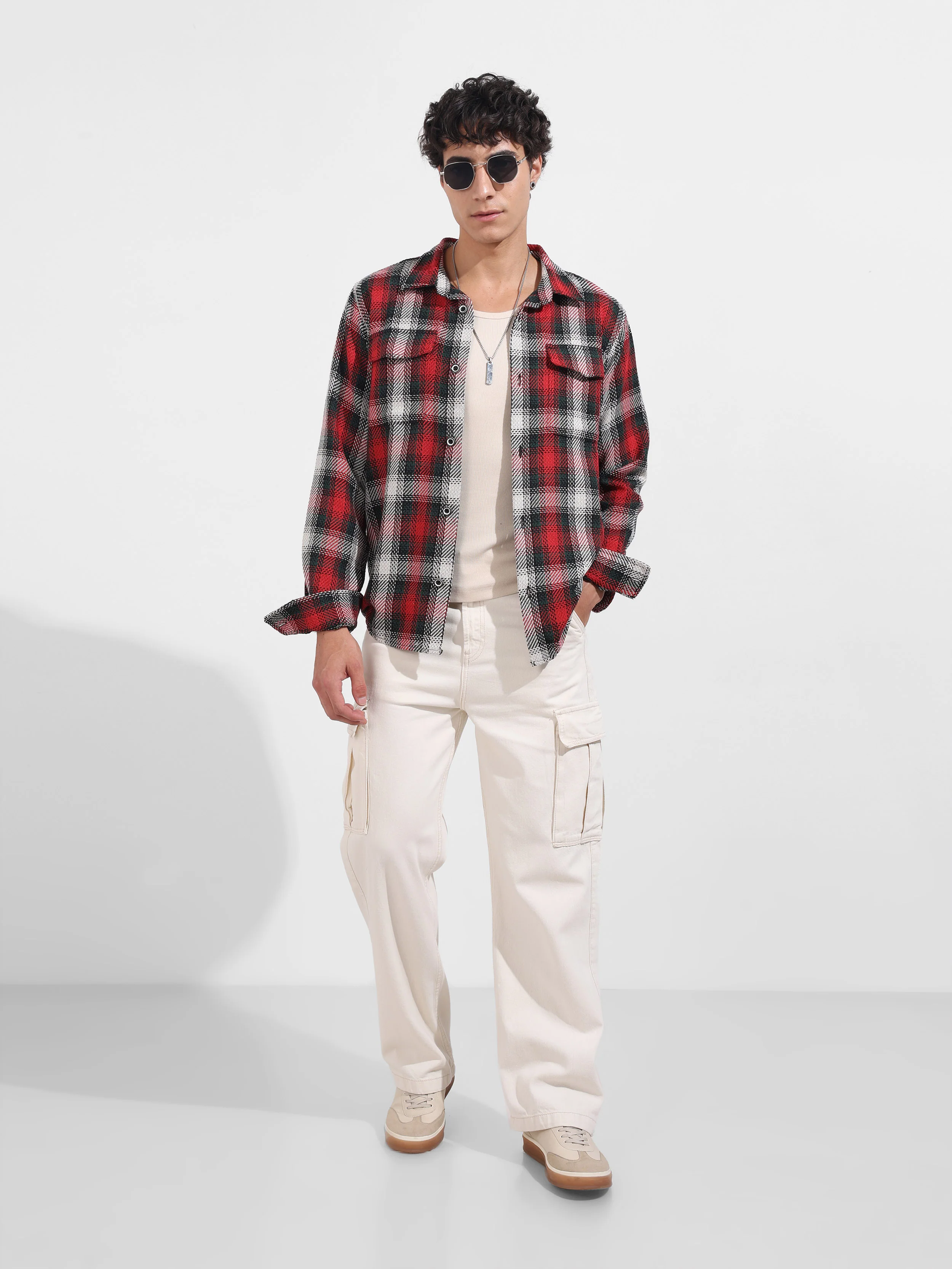 Men's White Relaxed Fit Solid Casual Jeans - Image 2