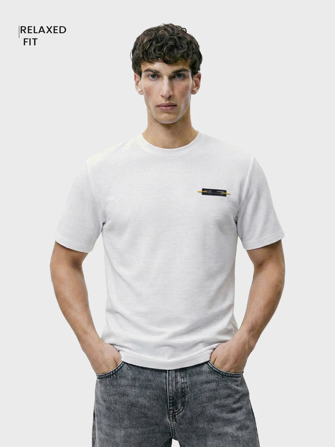 Men's White Relaxed Fit Solid Casual T-Shirts - Image 2