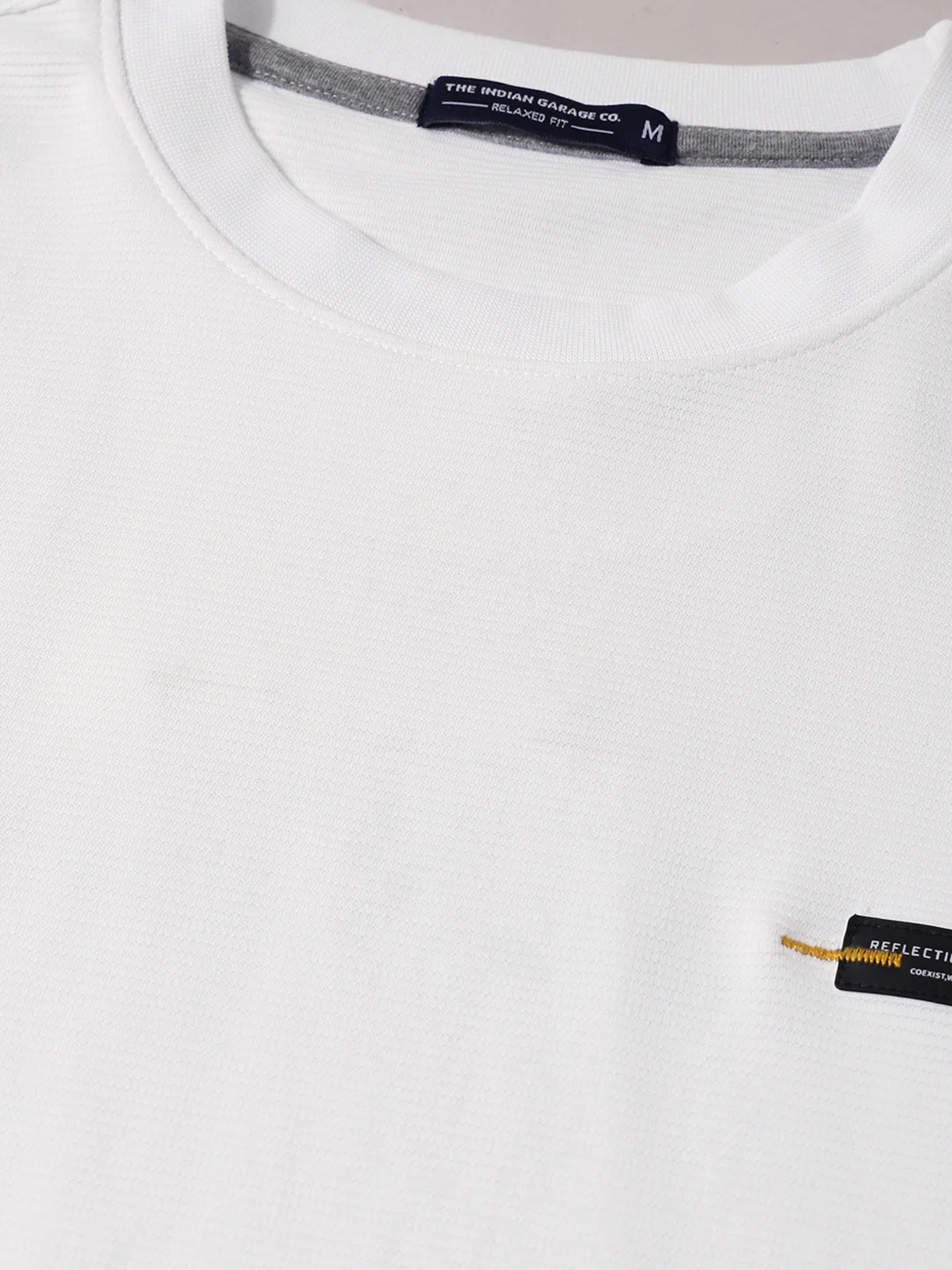 Men's White Relaxed Fit Solid Casual T-Shirts - Image 6