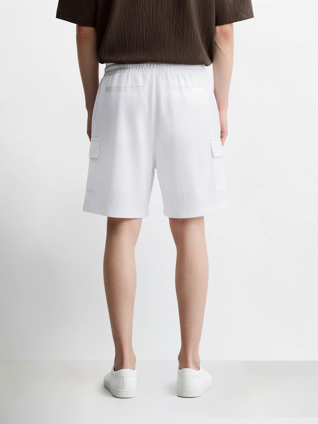 Men's White Relaxed Fit Solid Resort Wear Shorts - Image 2