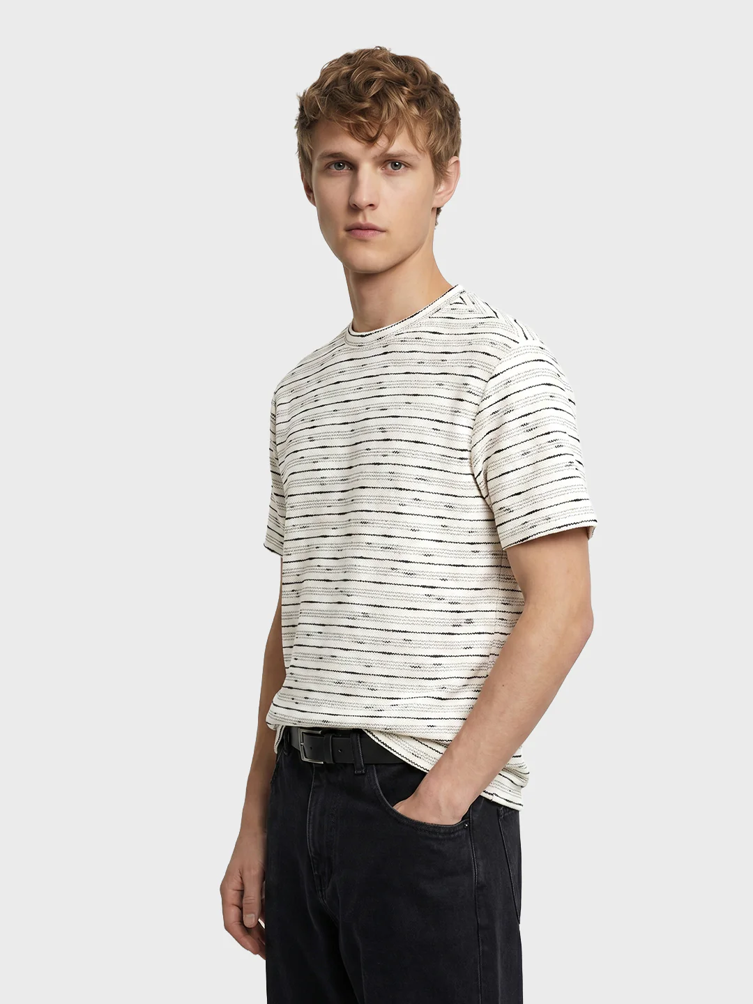 Men's White Relaxed Fit Striped Resort Wear T-Shirt - Image 3