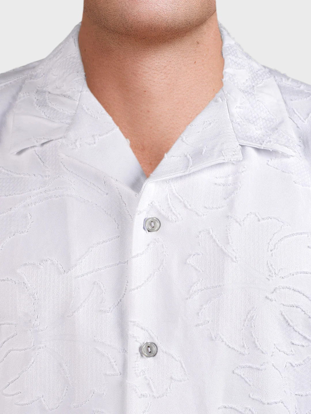 Men's White Relaxed Fit Solid Casual Shirt - Image 7