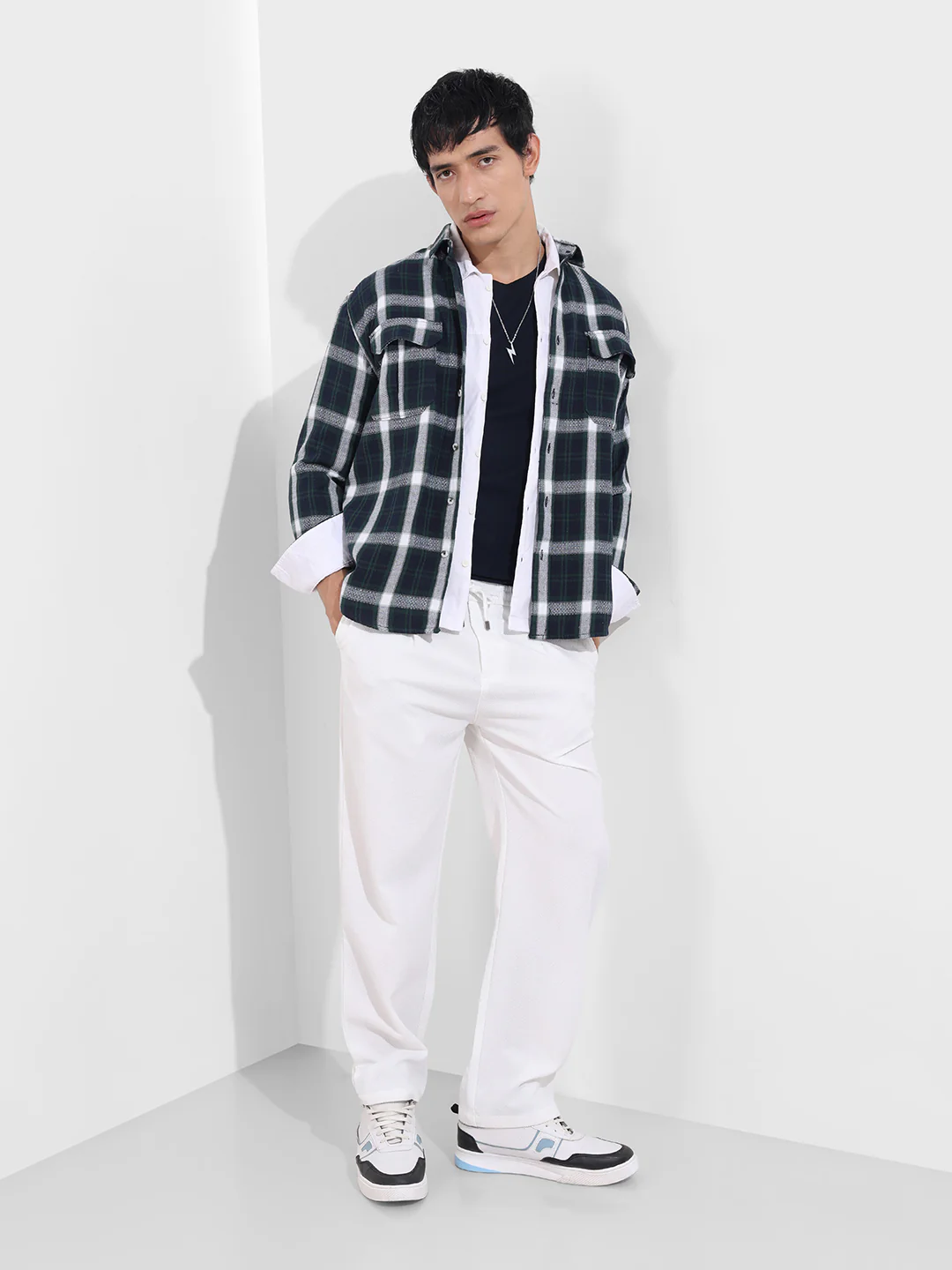 Men's White Relaxed Fit Textured Casual Trousers - Image 2
