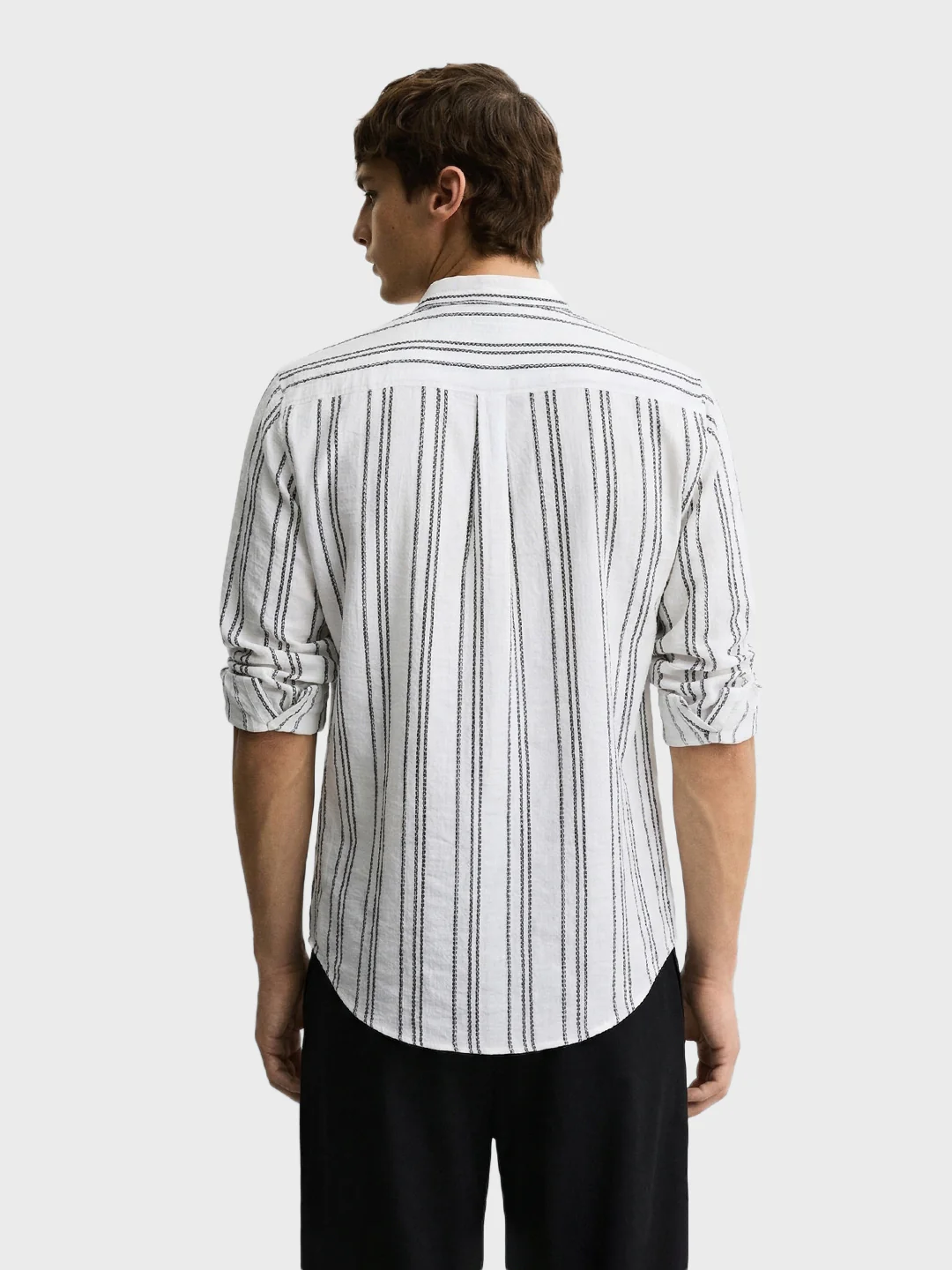 Men's White Relaxed Fit Vertical Stripes Resort Wear Shirt - Image 4