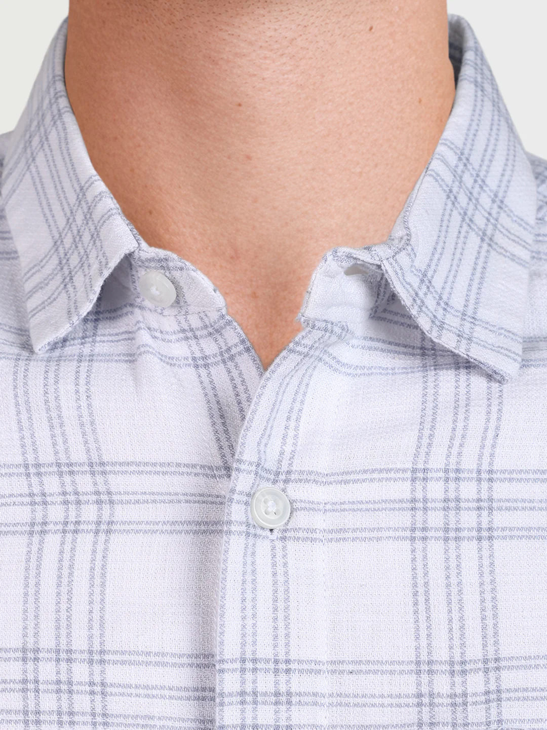 Men's White Slim Fit Checked Casual Shirt - Image 3