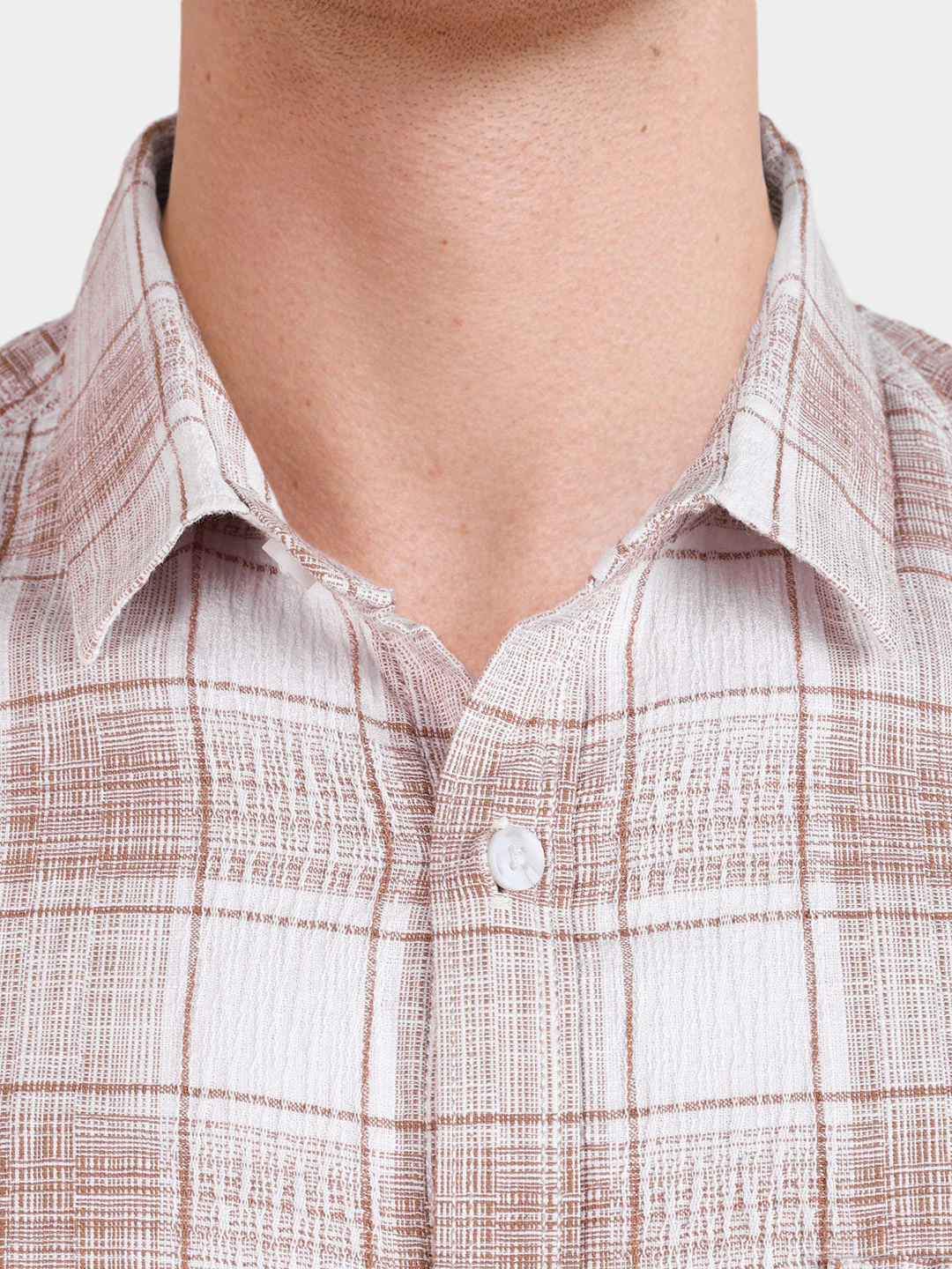 Men's White Slim Fit Checkered Casual Shirt - Image 3