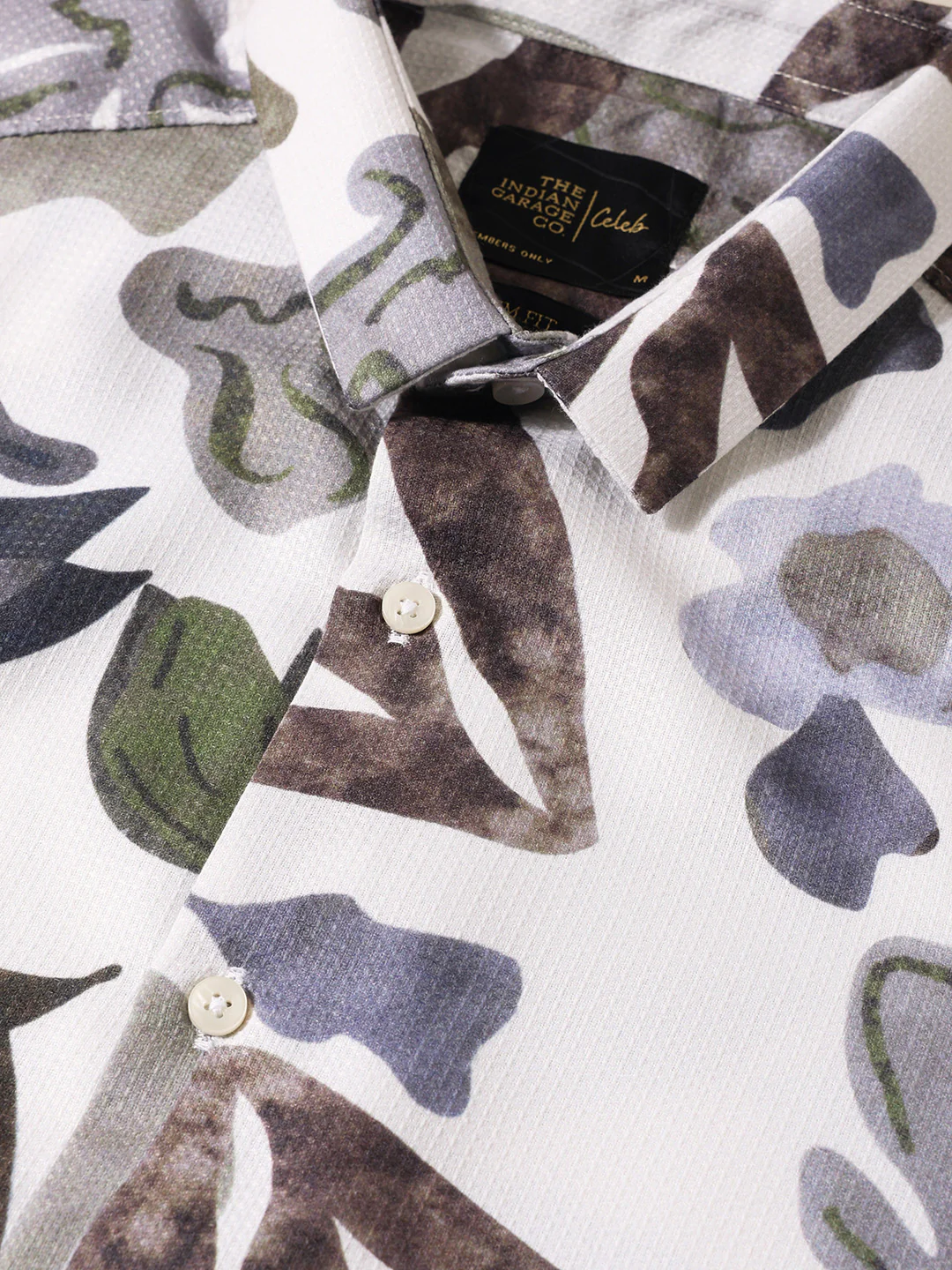 Men's White Slim Fit Printed Casual Shirt - Image 3