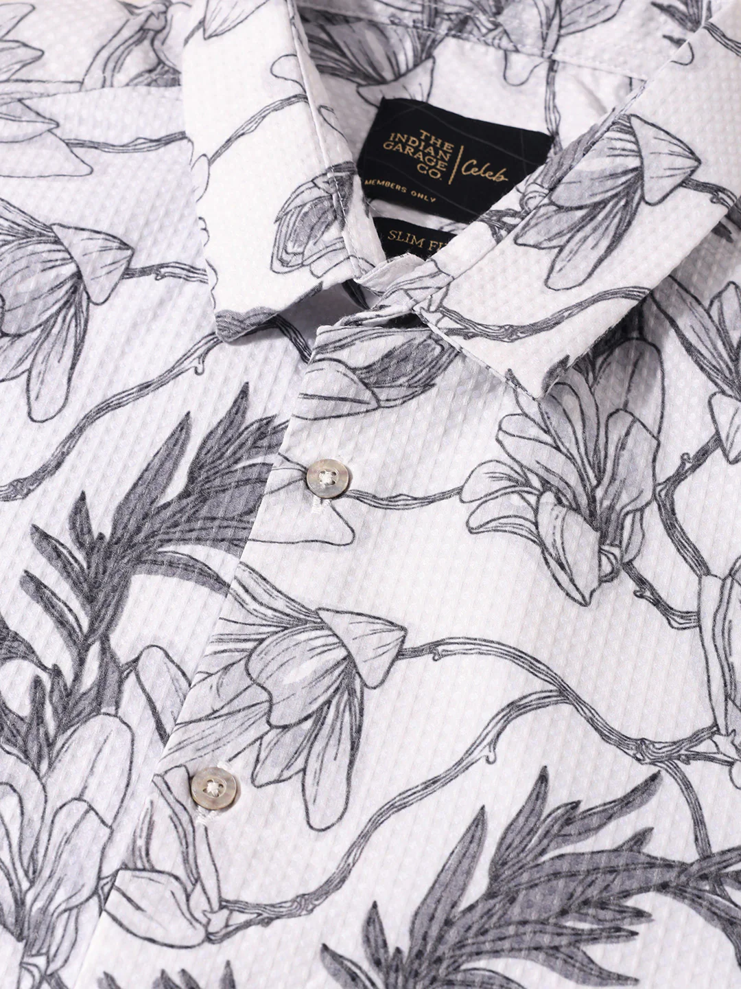 Men's White Slim Fit Printed Casual Shirt - Image 3